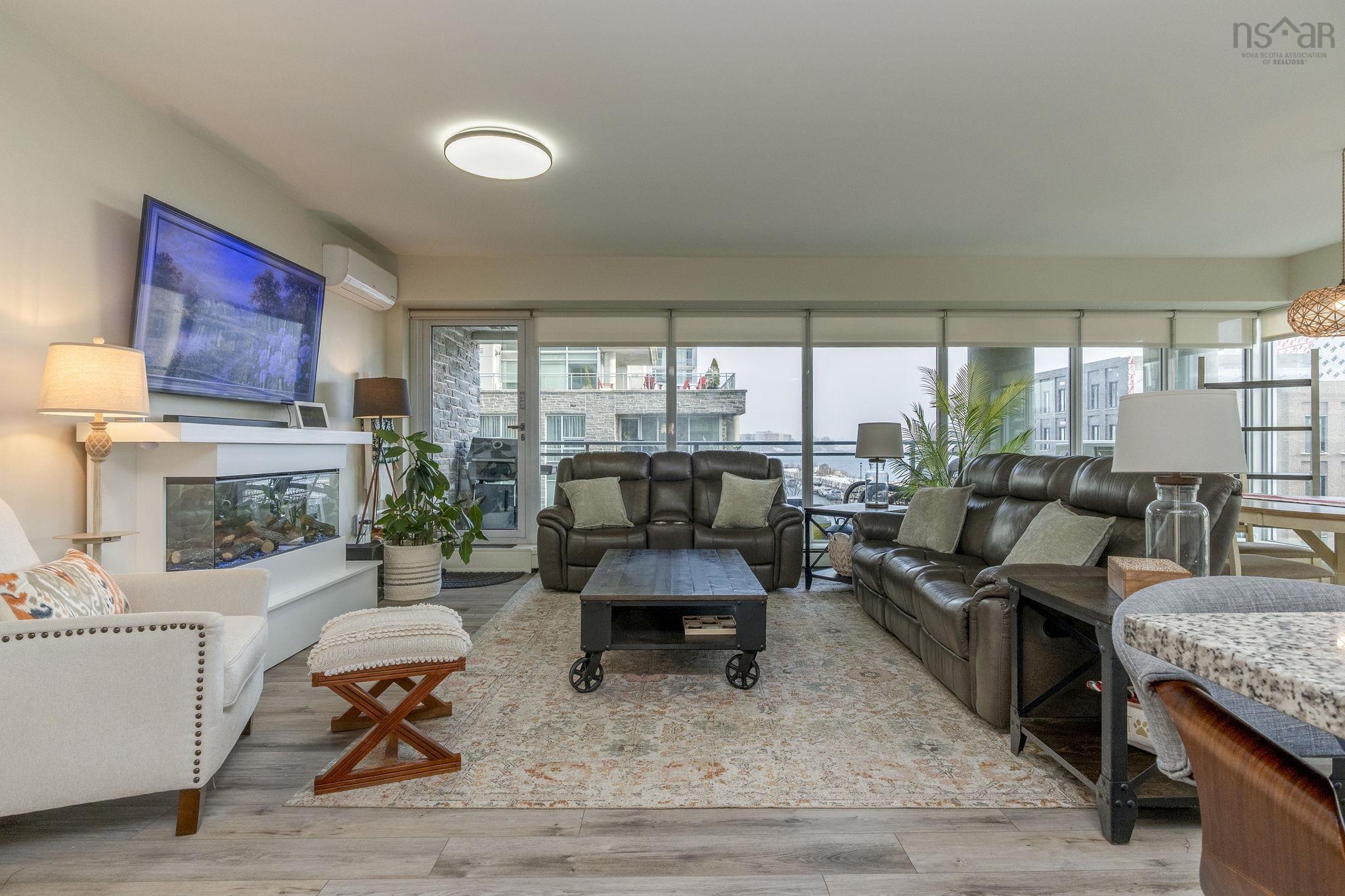 305 15 Kings Wharf Place, Dartmouth, NS (MLS 202529432)