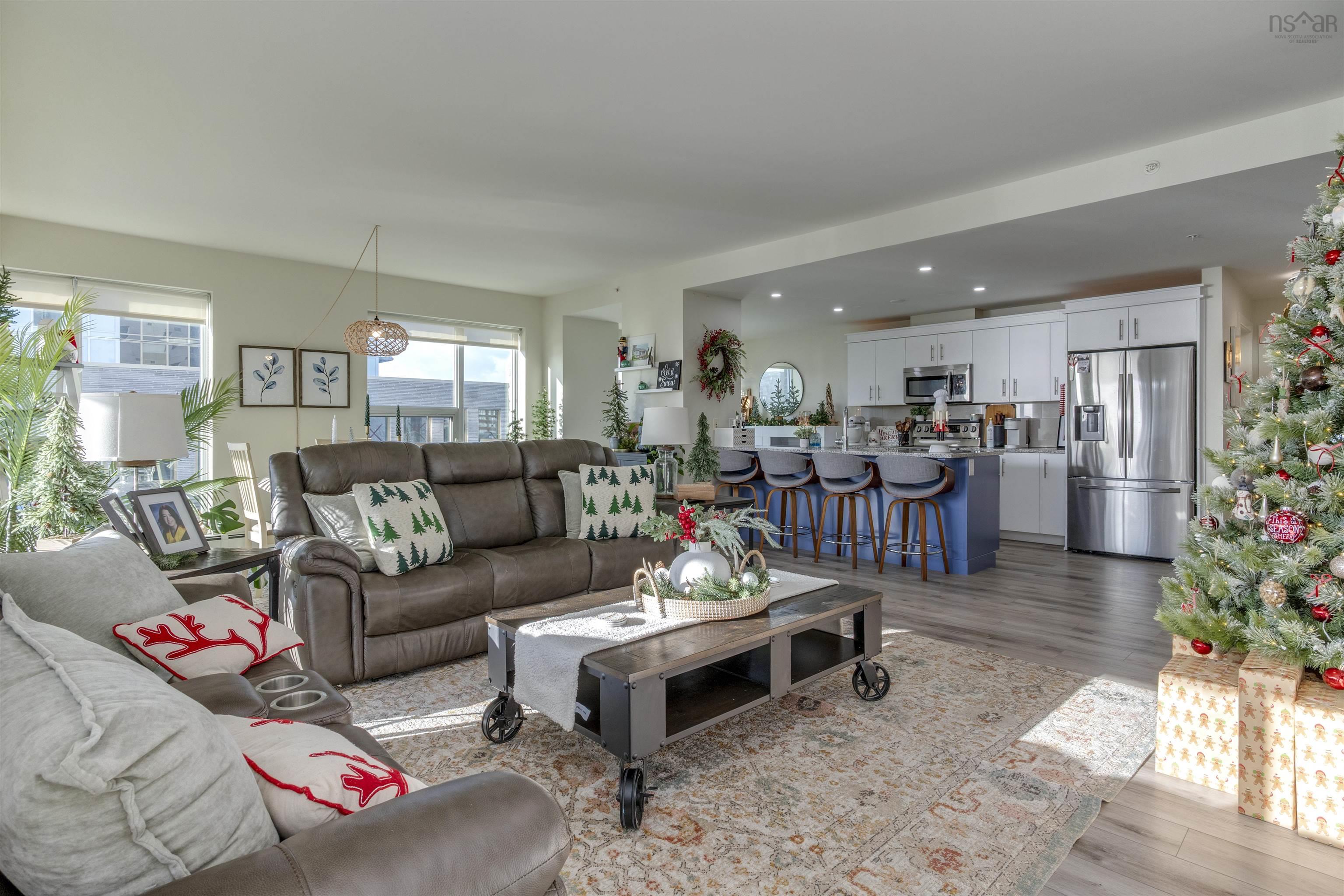 $708,900.00: 305 15 Kings Warf Place, Dartmouth