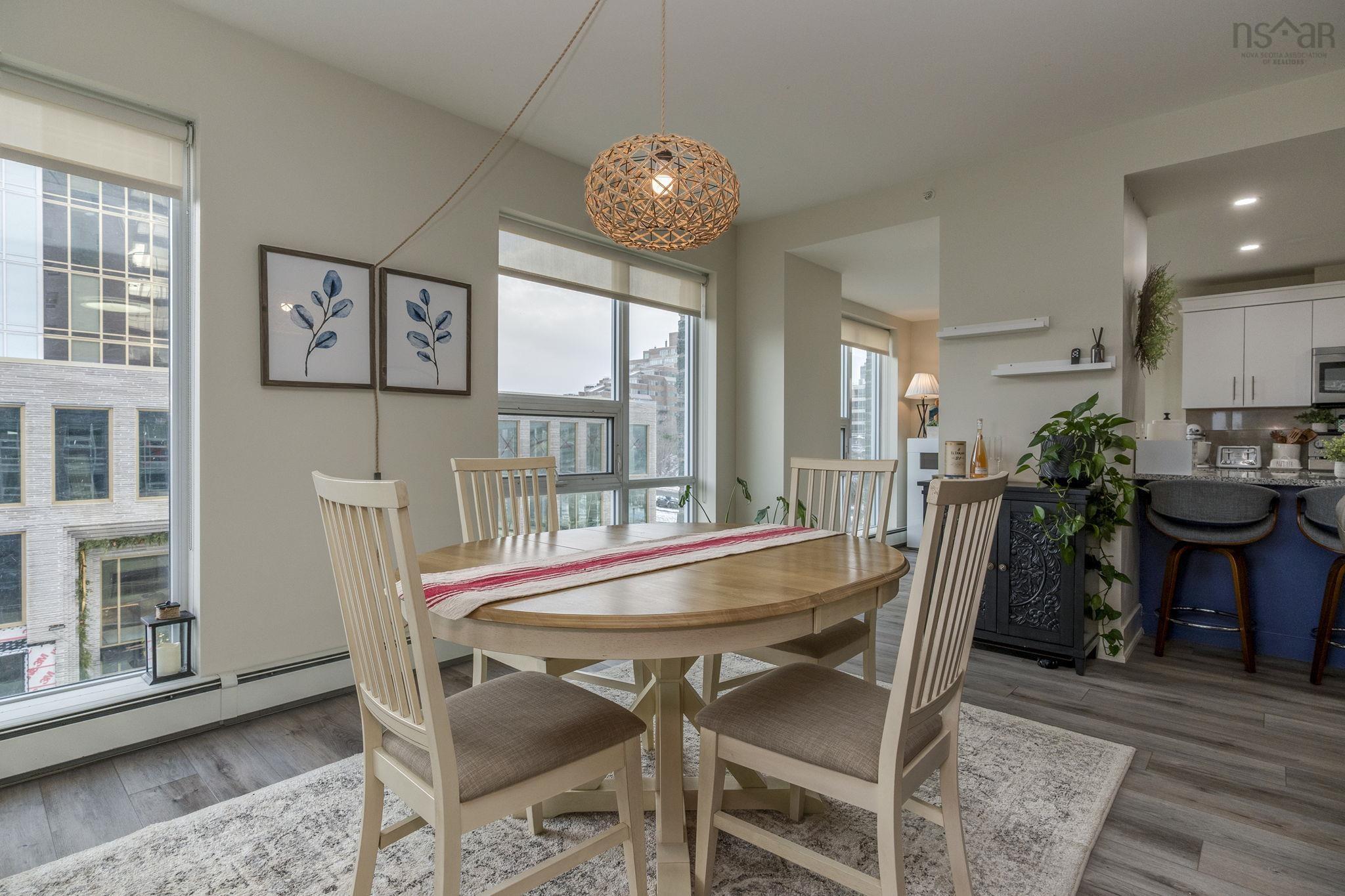 305 15 Kings Wharf Place, Dartmouth, NS (MLS 202529432)