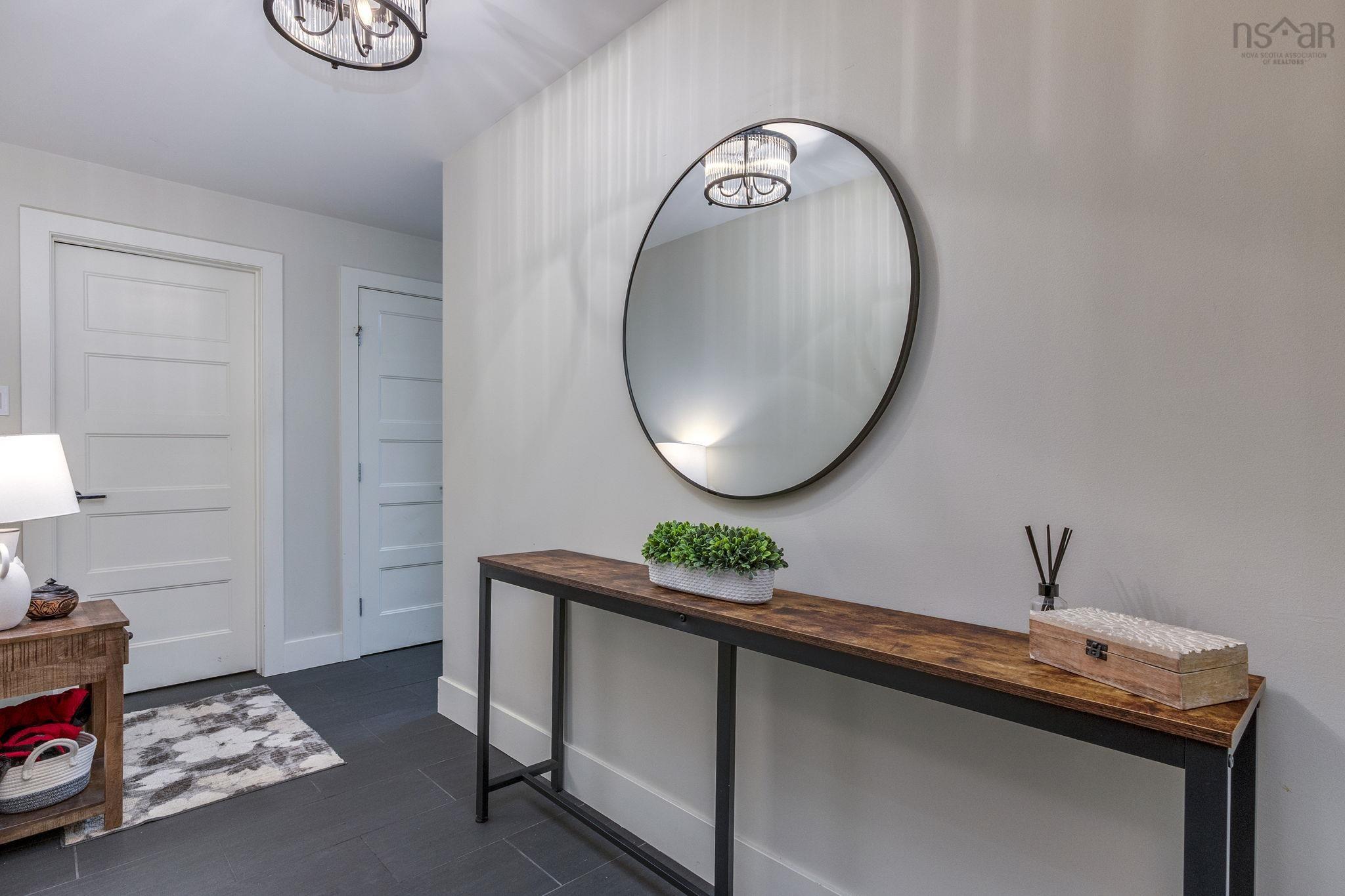 305 15 Kings Wharf Place, Dartmouth, NS (MLS 202529432)