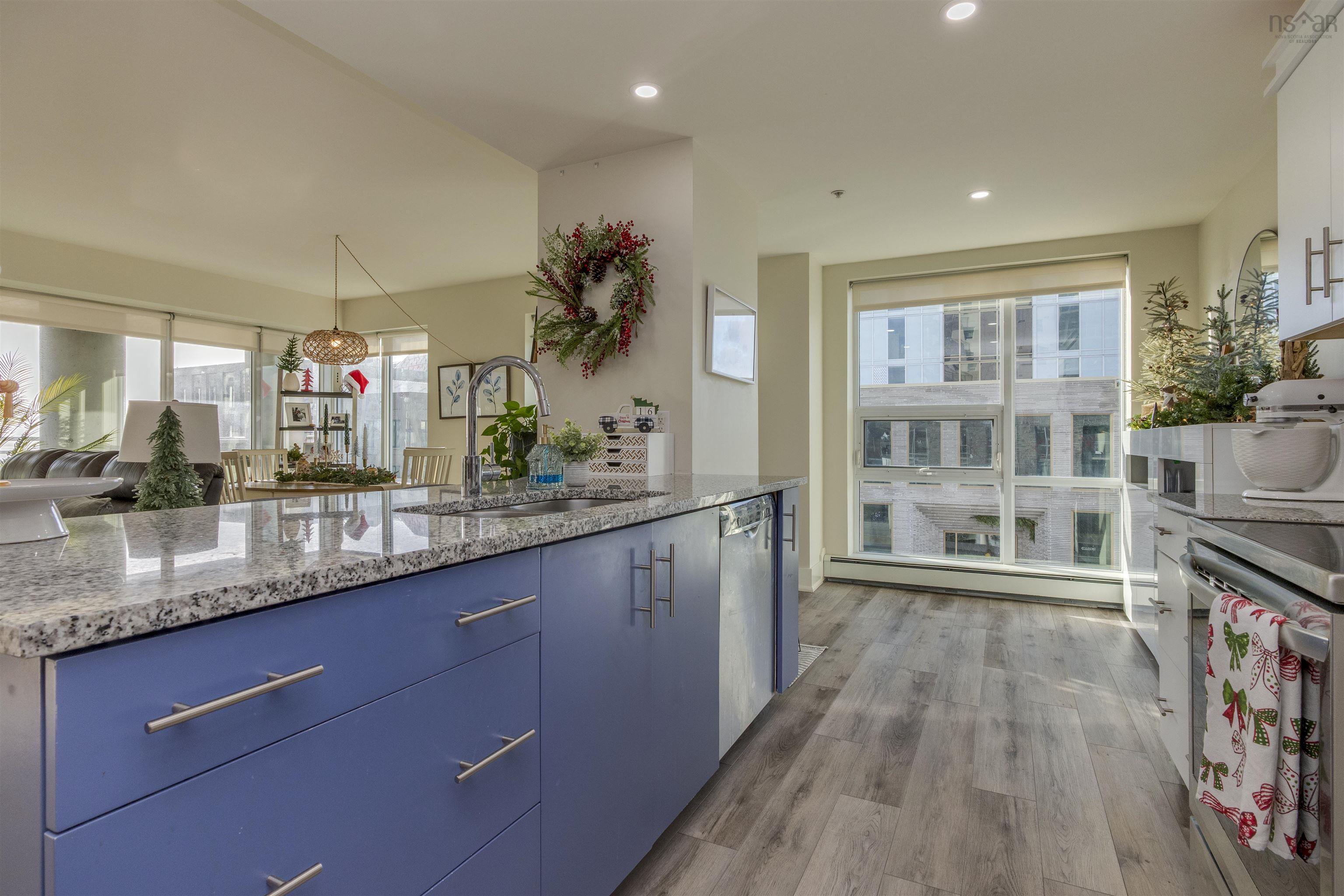 $708,900.00: 305 15 Kings Warf Place, Dartmouth