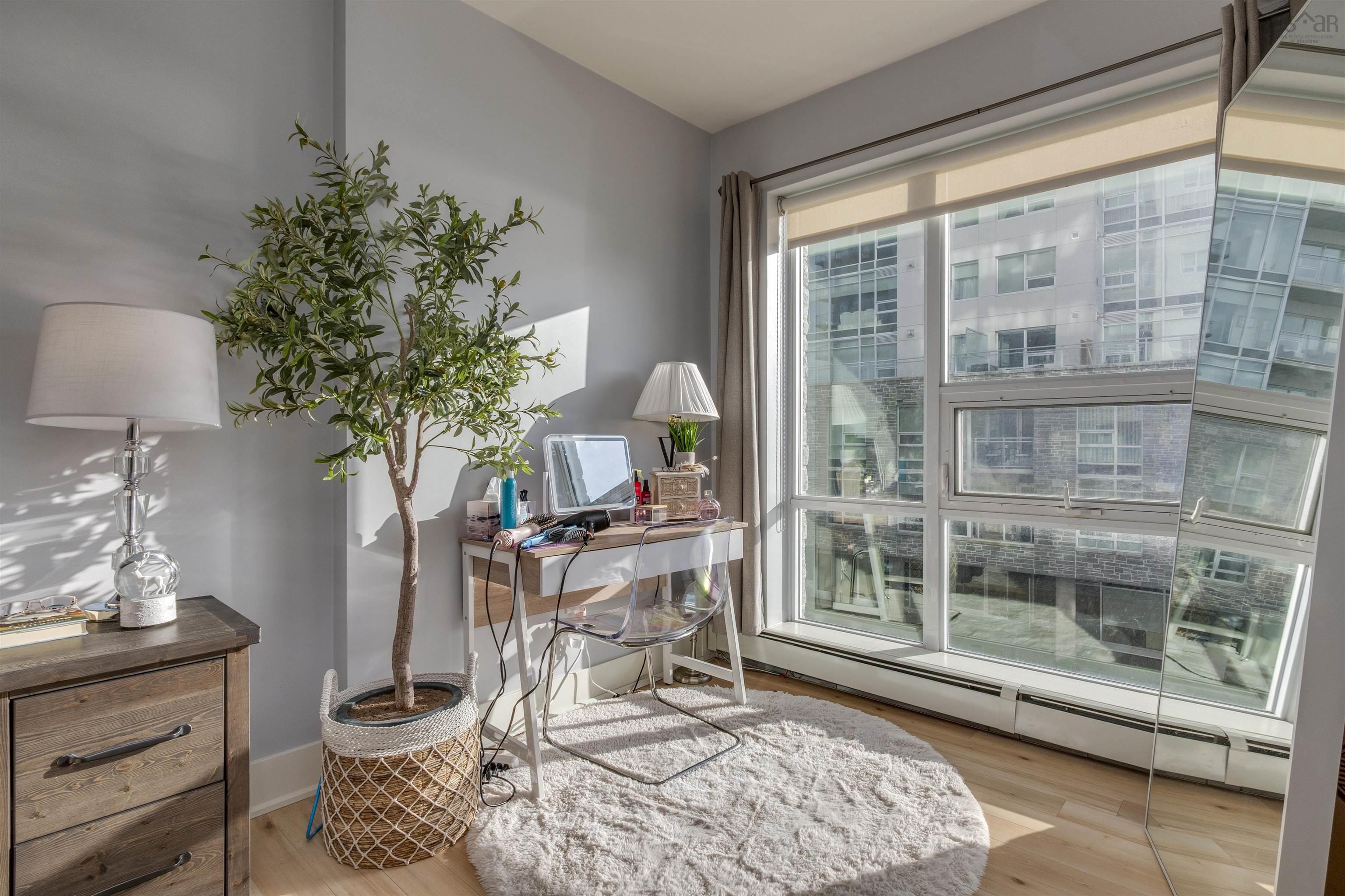 305 15 Kings Wharf Place, Dartmouth, NS (MLS 202529432)