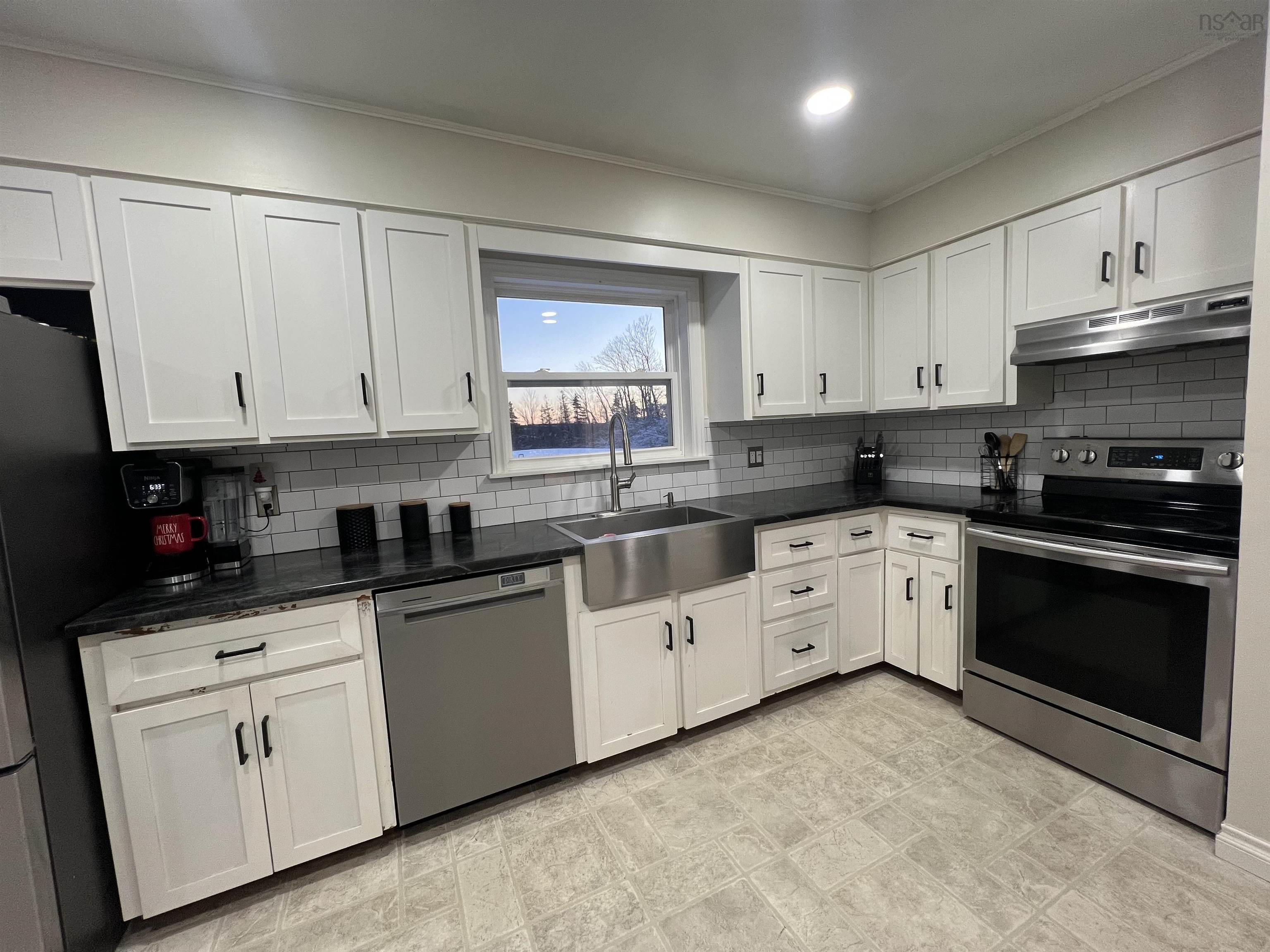 $489,000.00: 25 Garvie Branch Road, West River