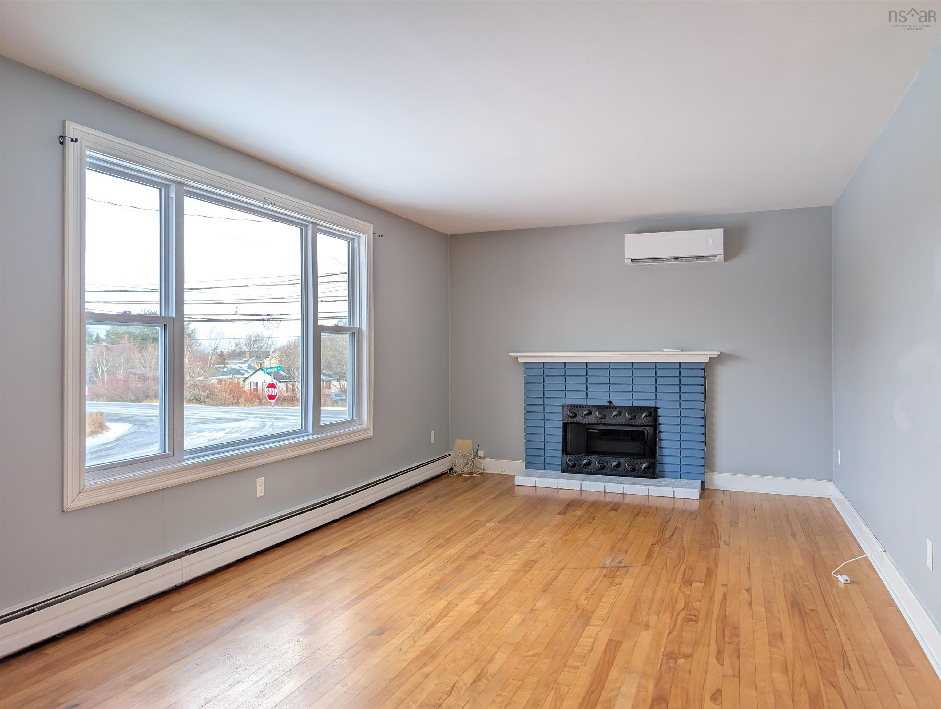 $604,900.00: 2 & 2A Parkmoor Avenue, Spryfield