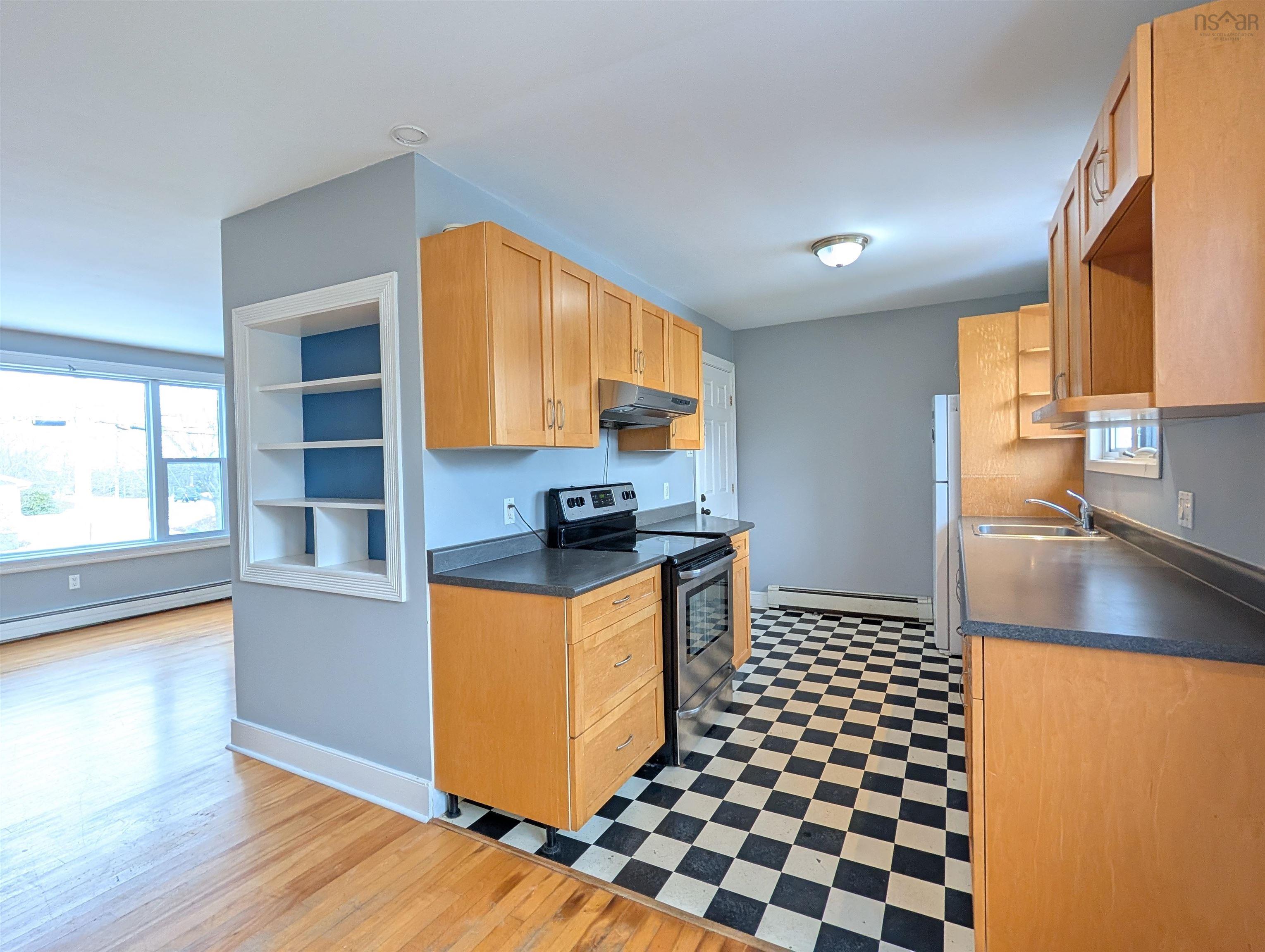 $604,900.00: 2 & 2A Parkmoor Avenue, Spryfield