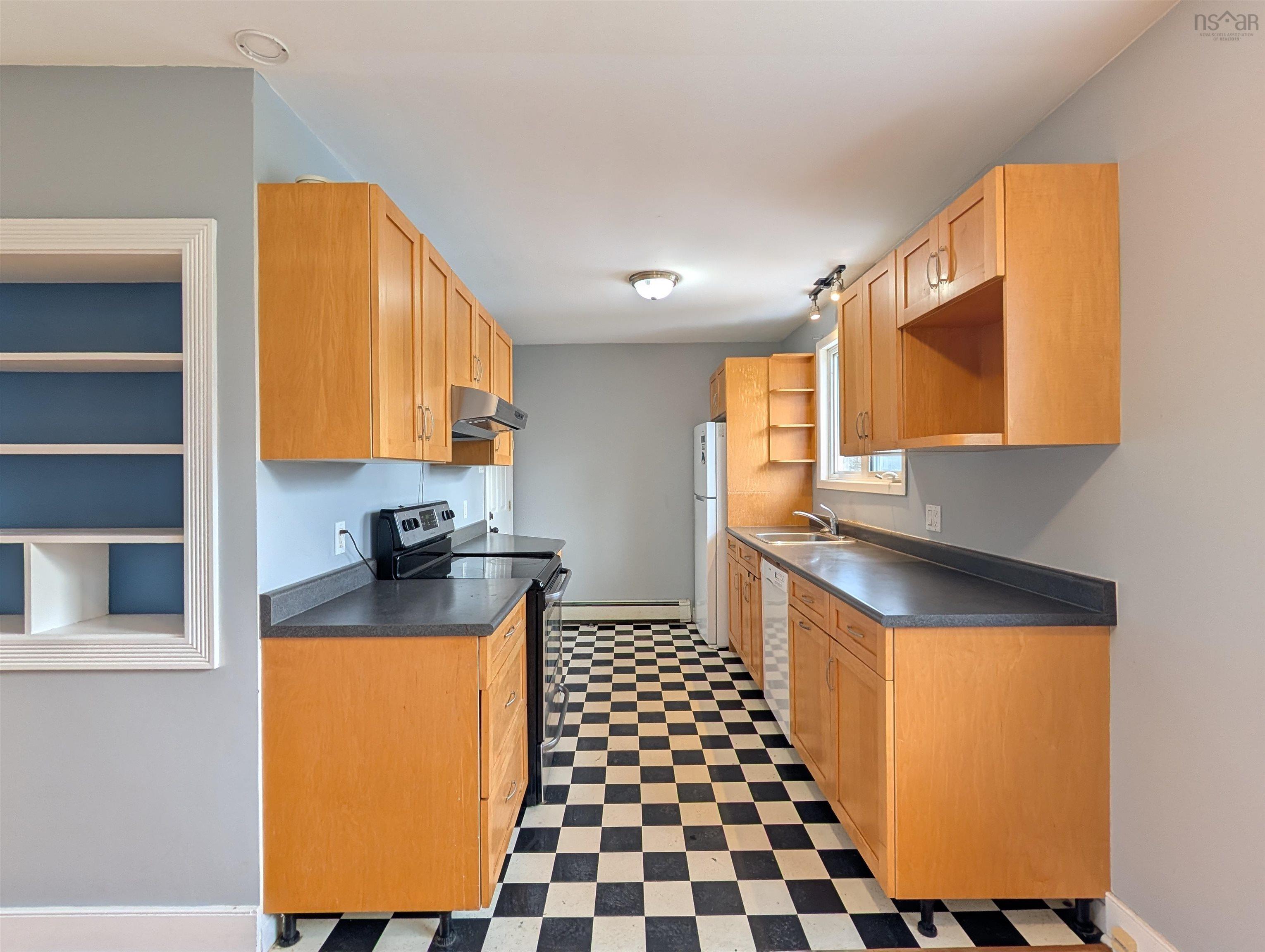 $604,900.00: 2 & 2A Parkmoor Avenue, Spryfield