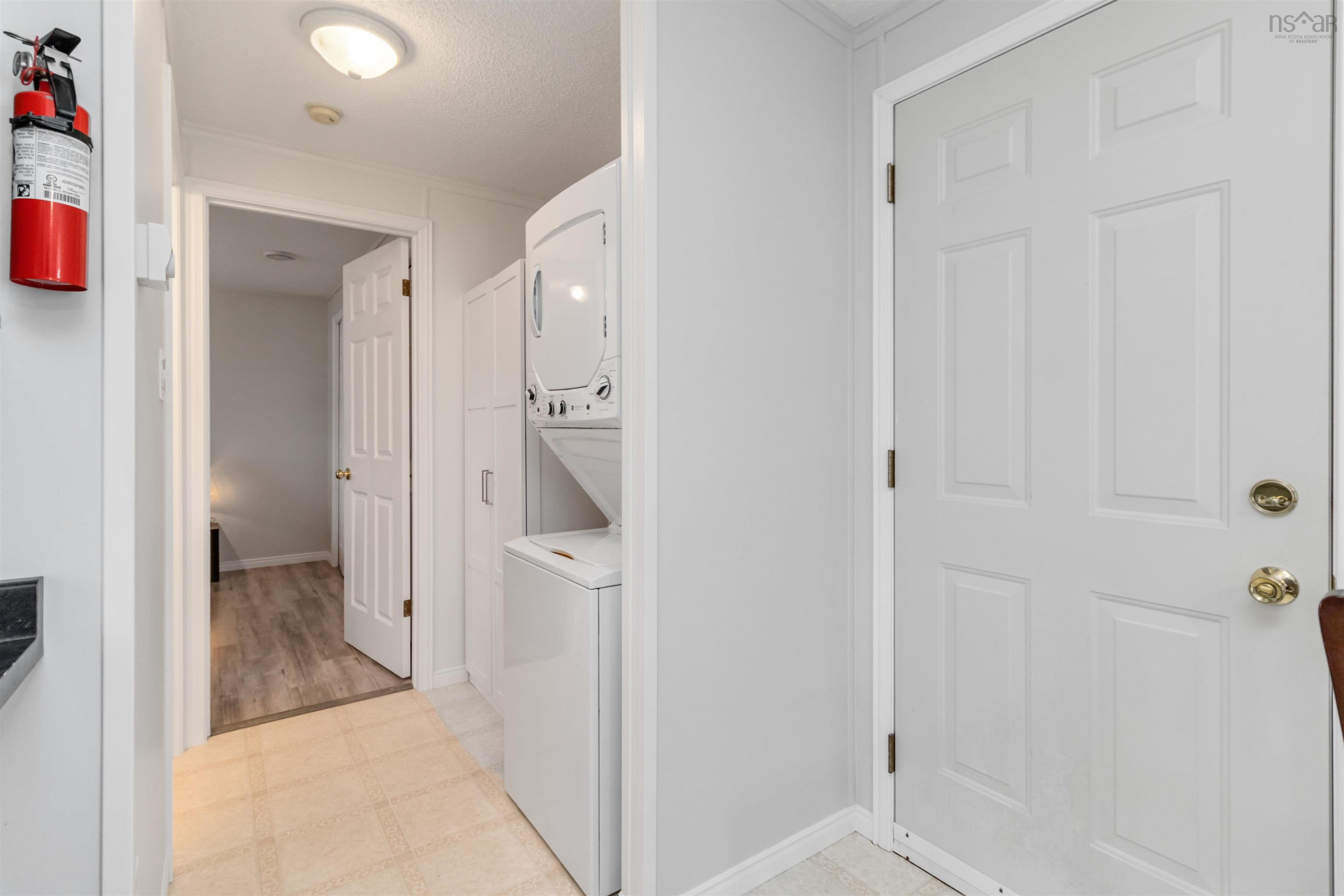 $219,900.00: 10 Snow White Drive, Lake Echo