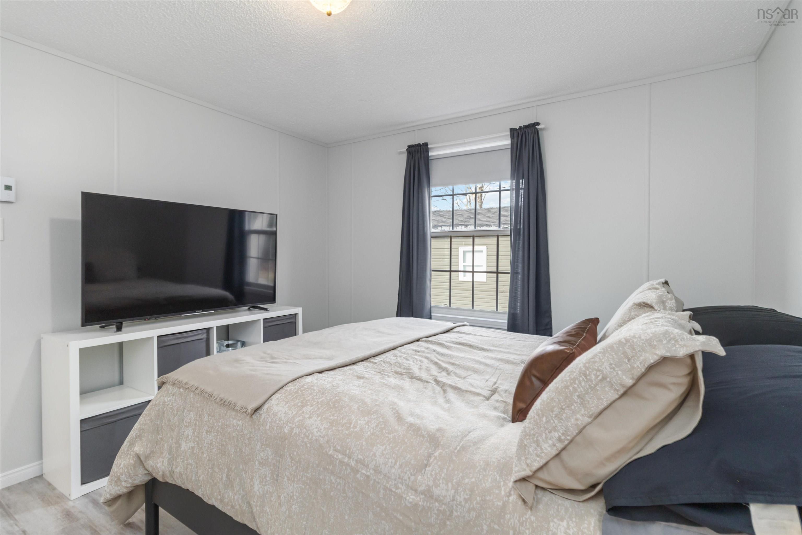 $219,900.00: 10 Snow White Drive, Lake Echo