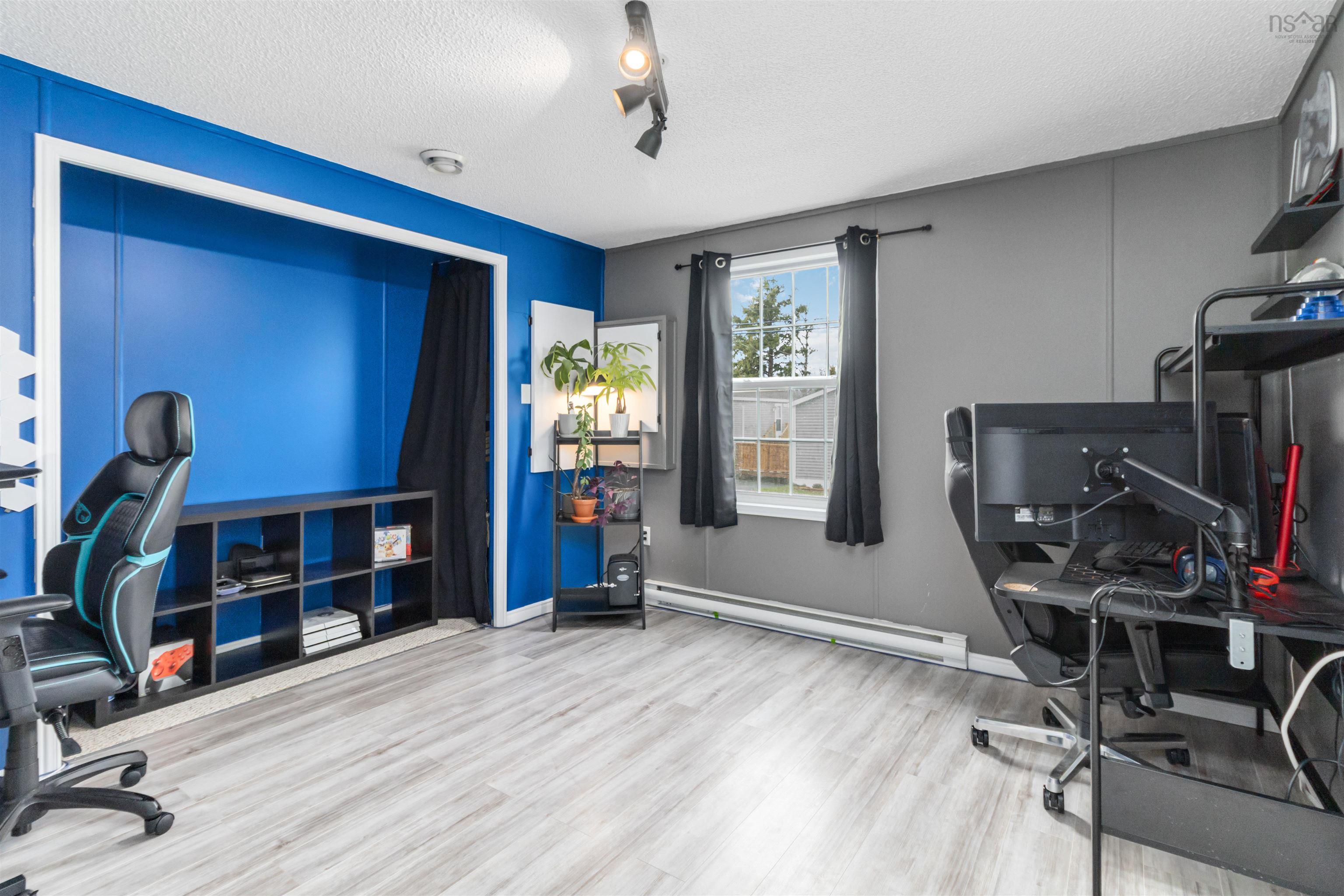 $219,900.00: 10 Snow White Drive, Lake Echo