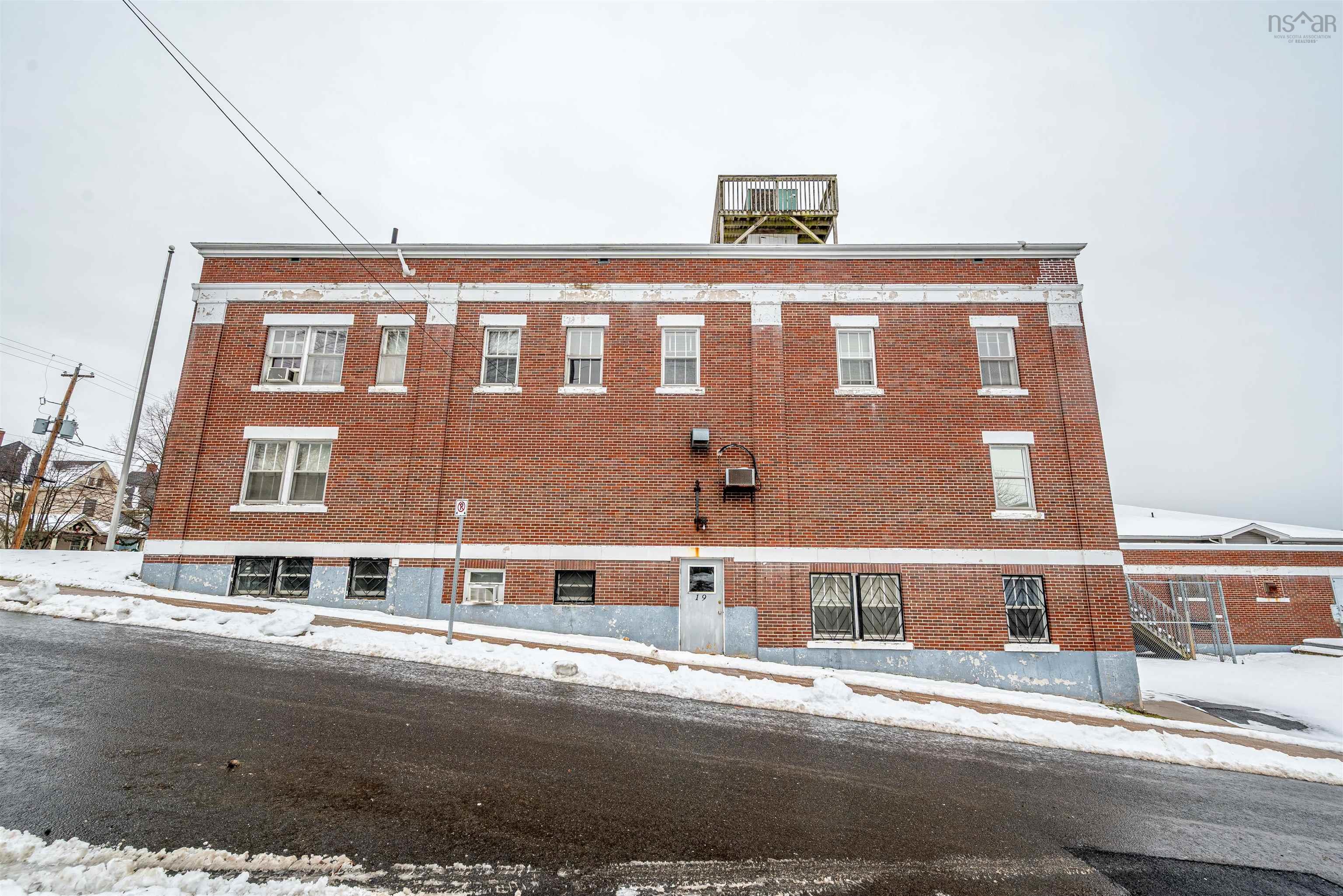 $550,000.00: 19 Victoria St/240 King Street, Windsor