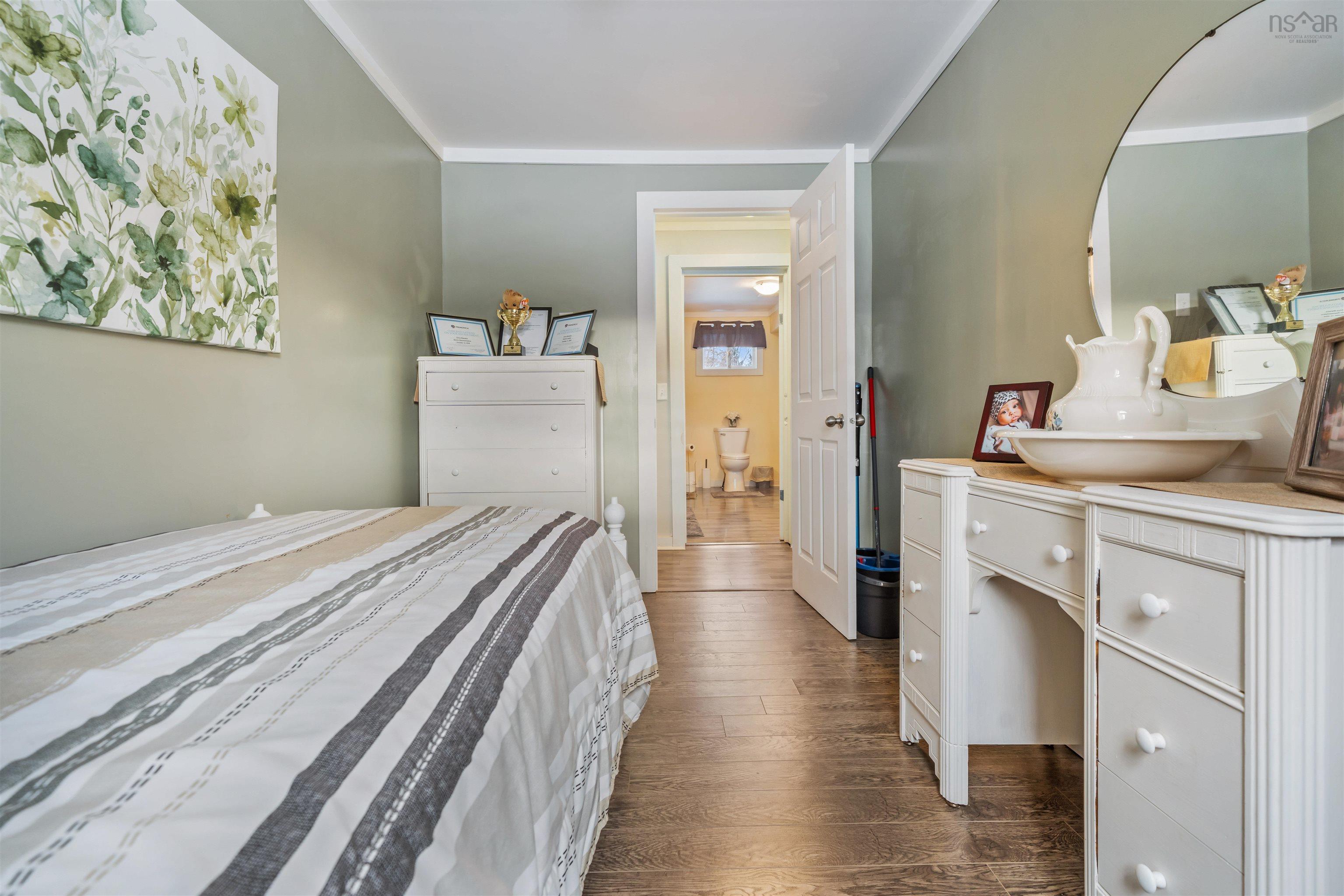 $359,900.00: 1197 HIGHWAY 2, Five Islands