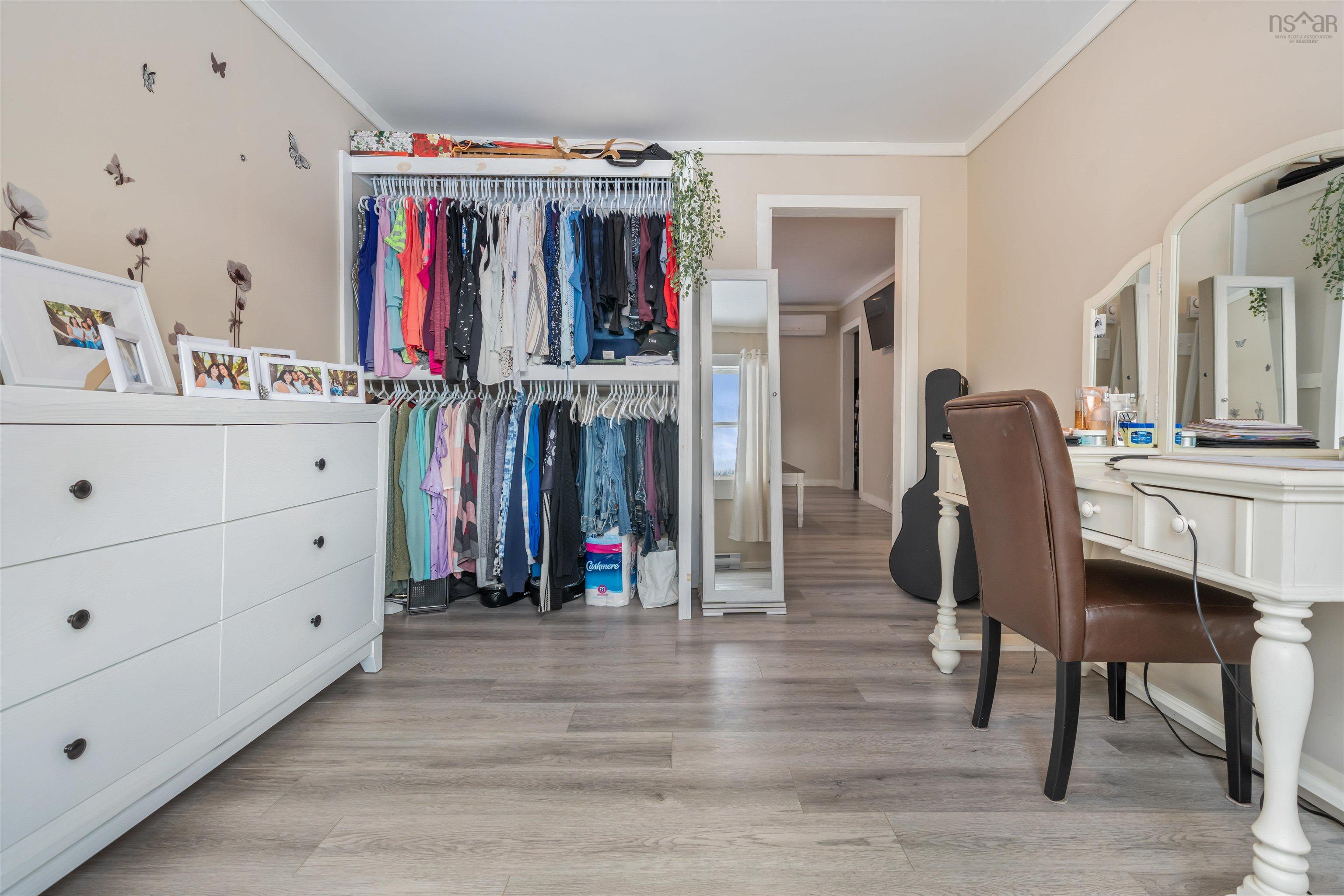 $359,900.00: 1197 HIGHWAY 2, Five Islands