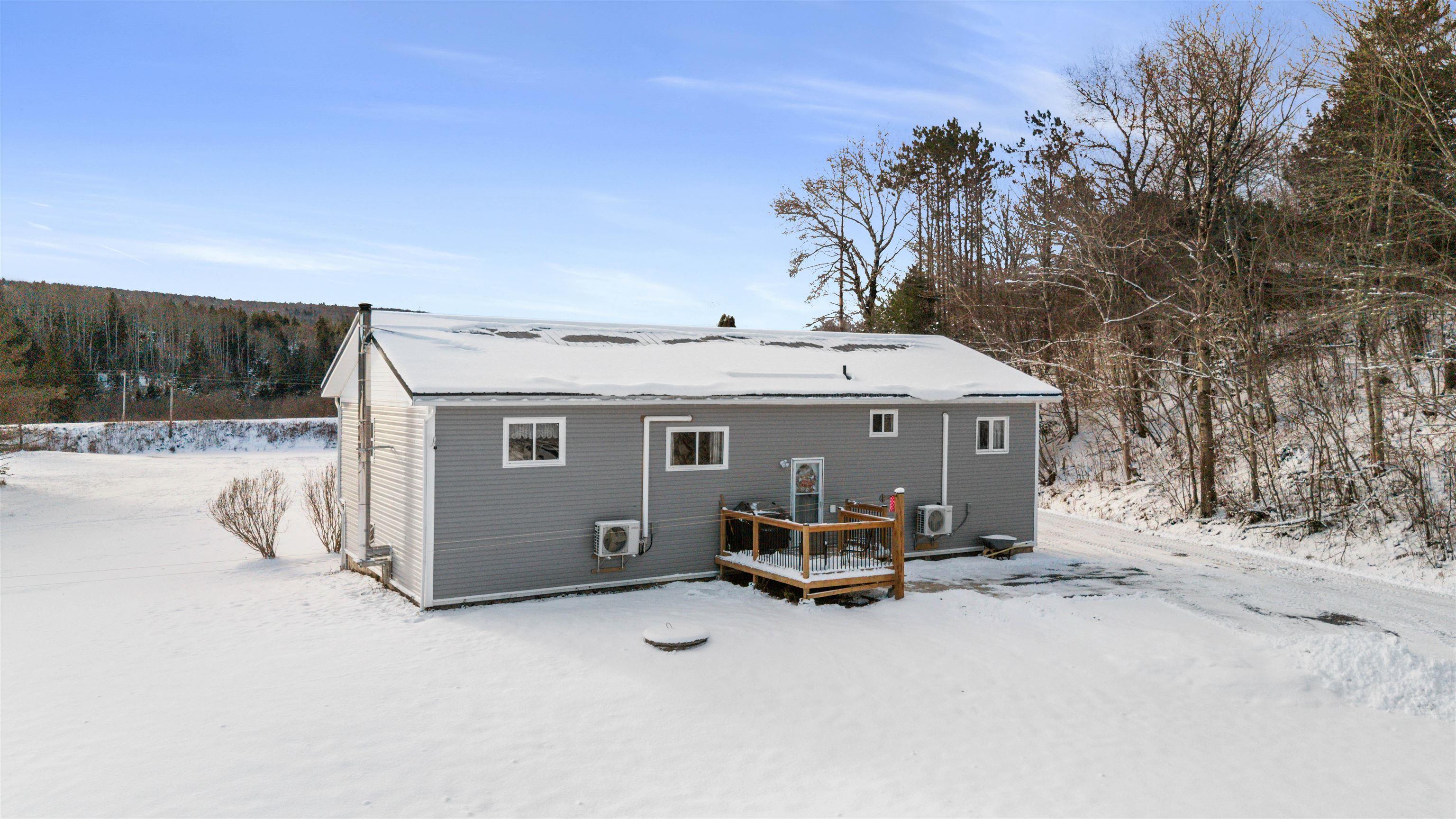 $359,900.00: 1197 HIGHWAY 2, Five Islands