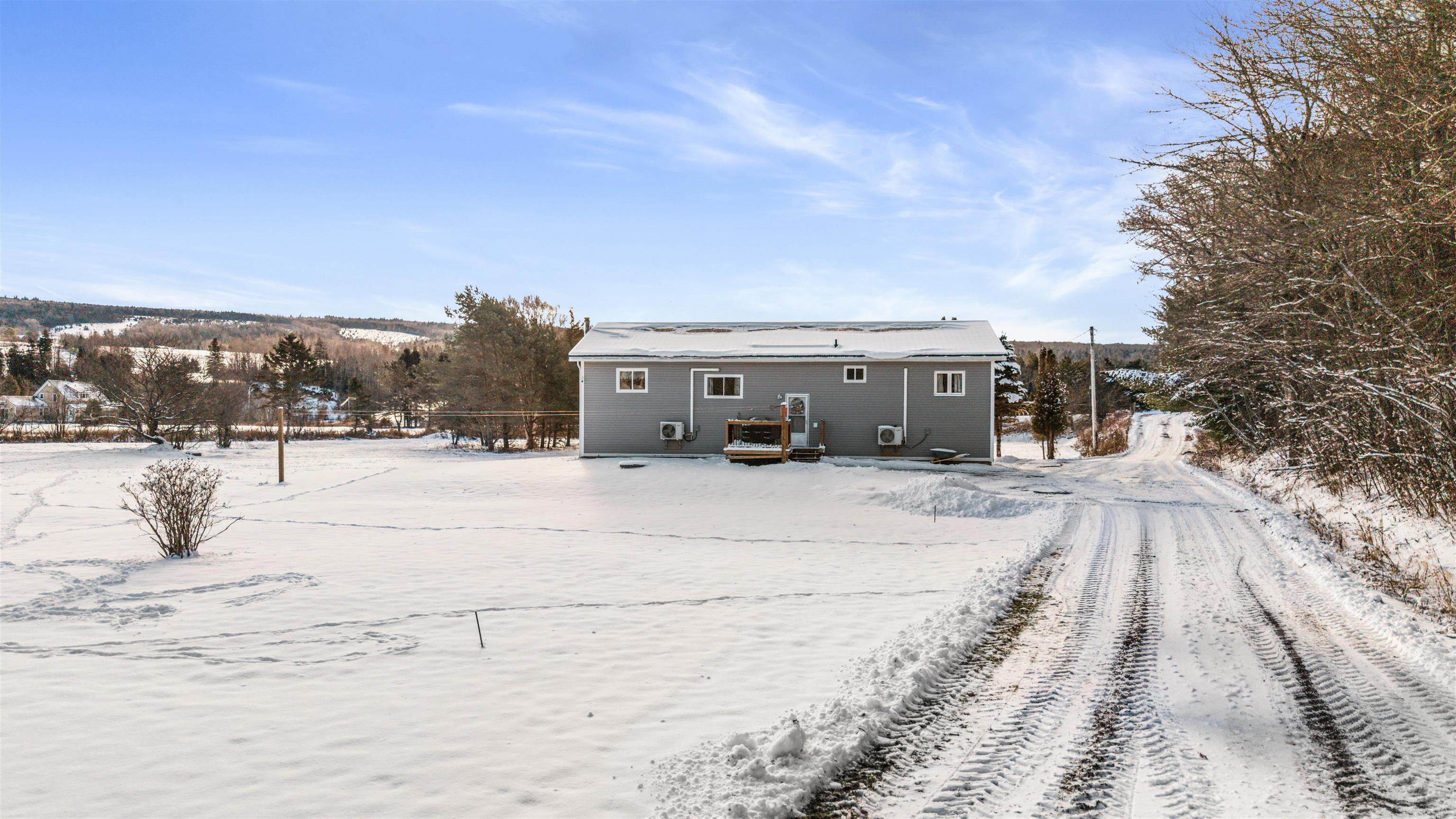 $359,900.00: 1197 HIGHWAY 2, Five Islands