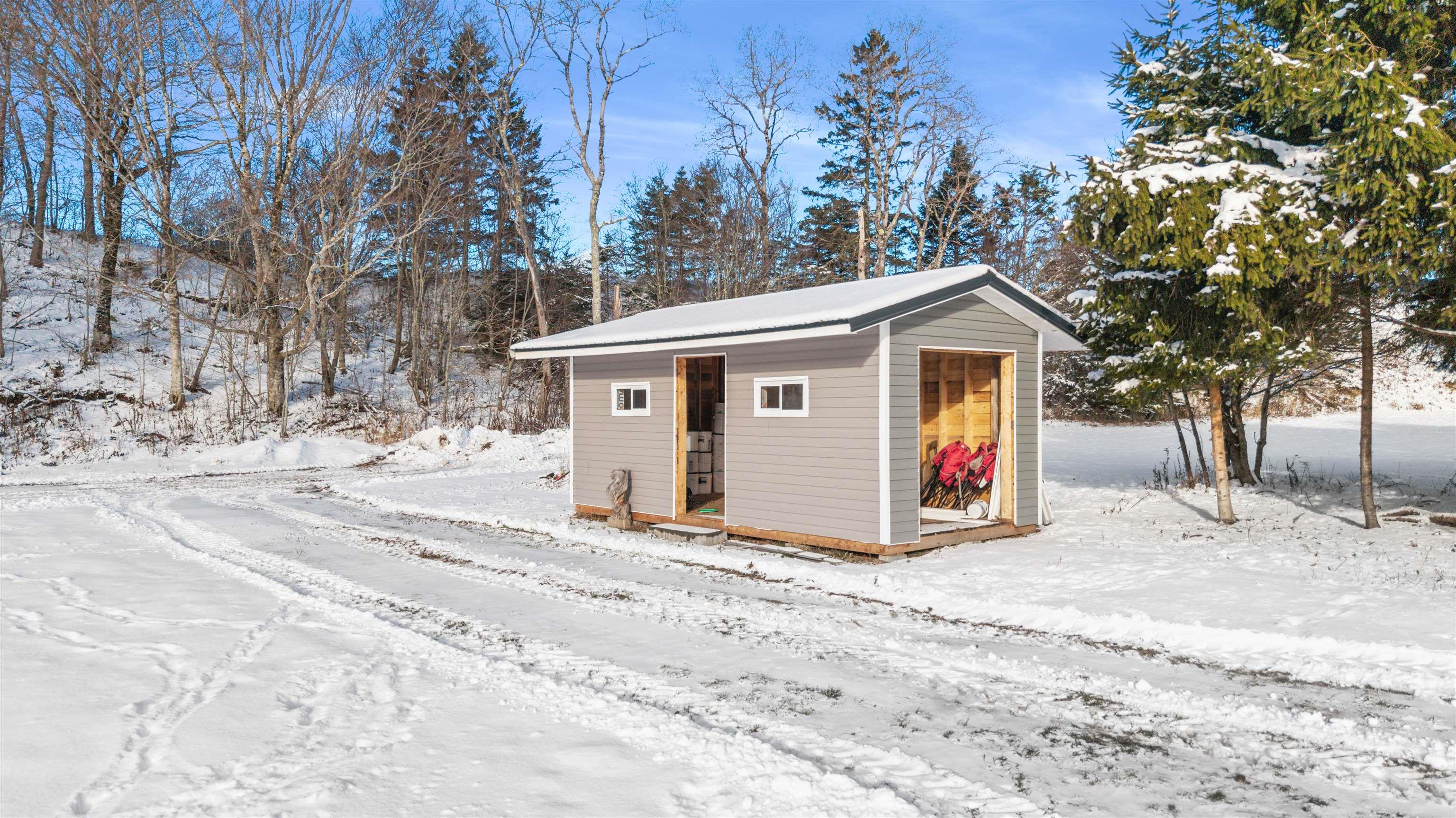 $359,900.00: 1197 HIGHWAY 2, Five Islands