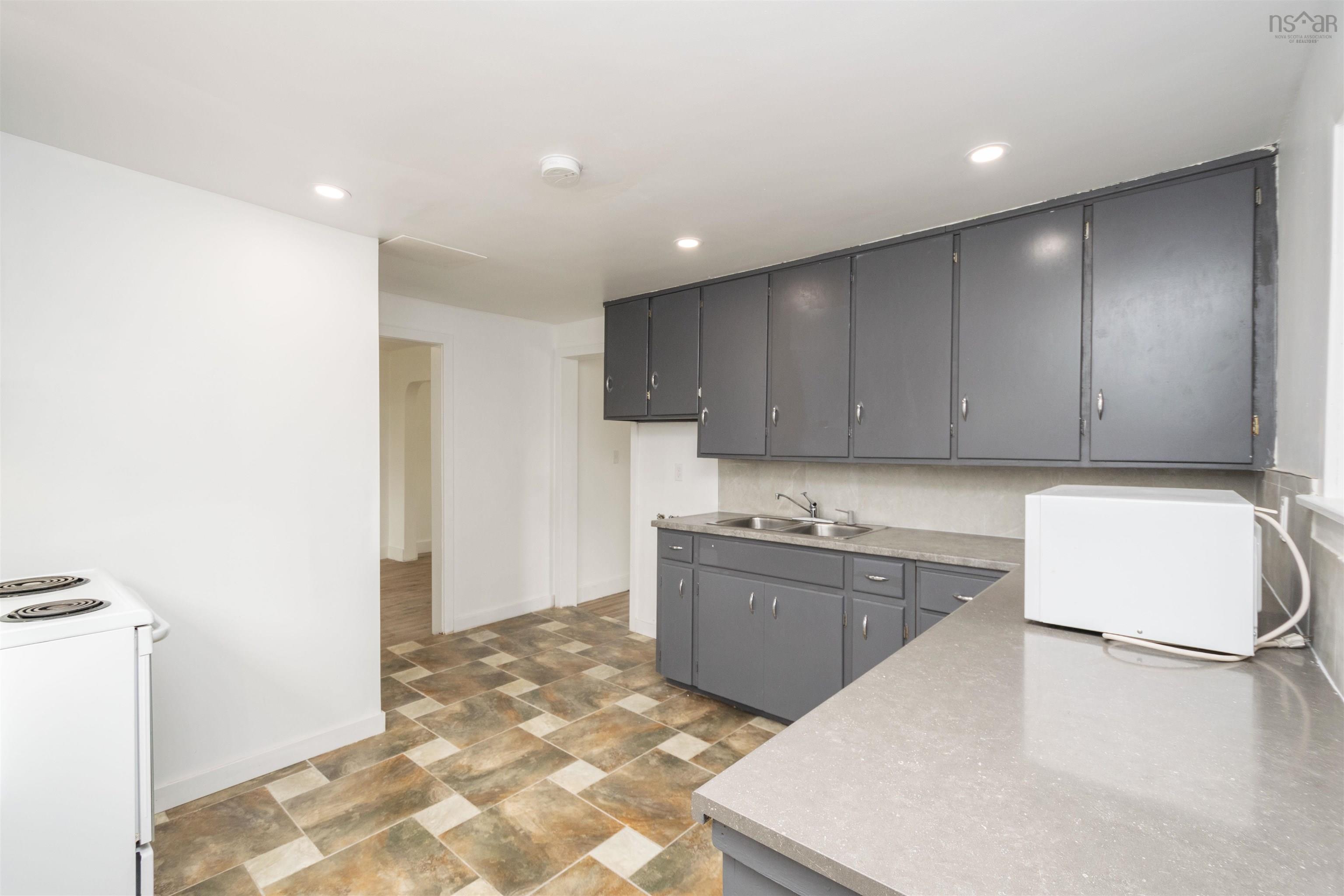 $479,000.00: 12 Layton Road, Halifax