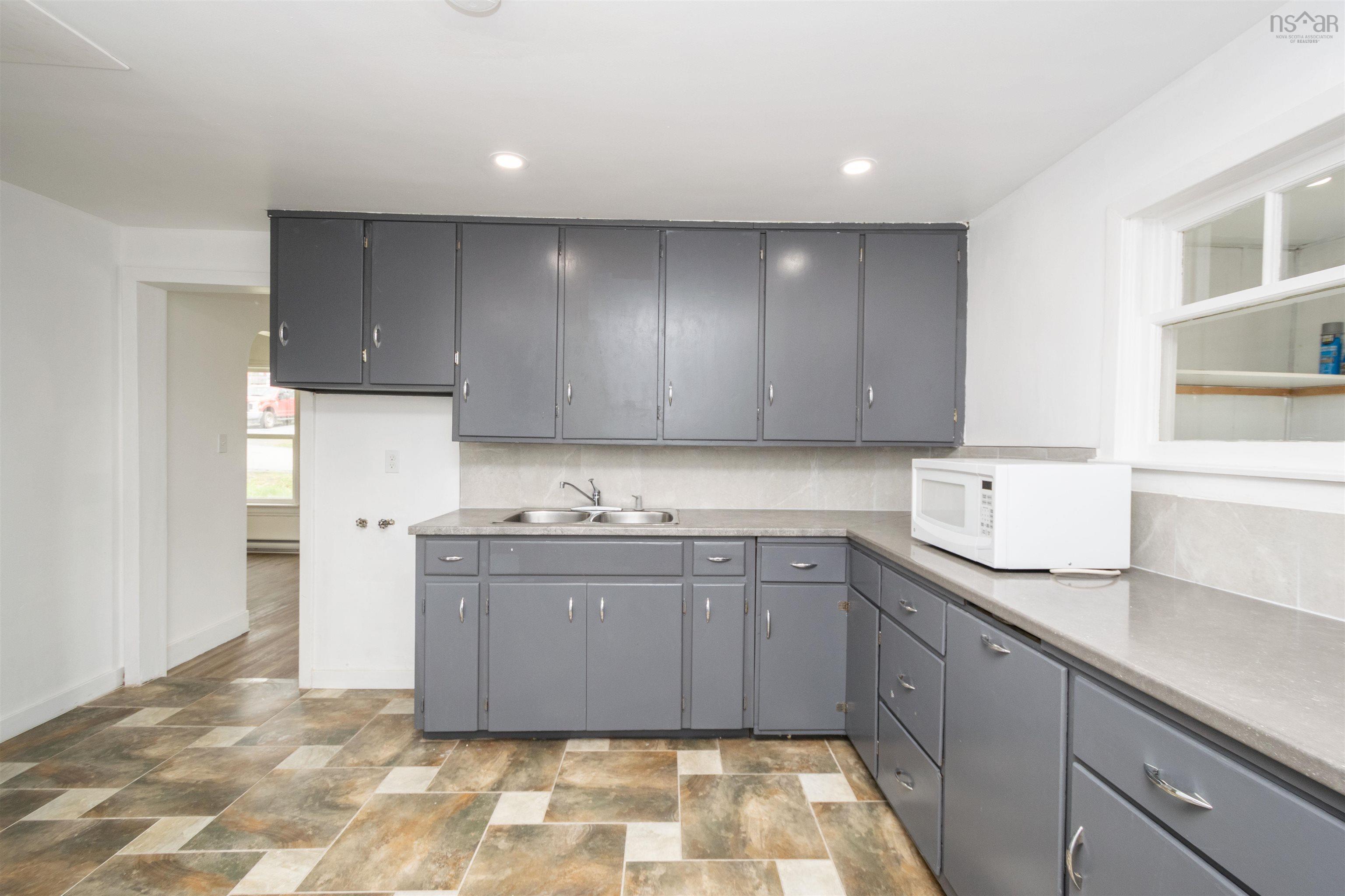 $479,000.00: 12 Layton Road, Halifax