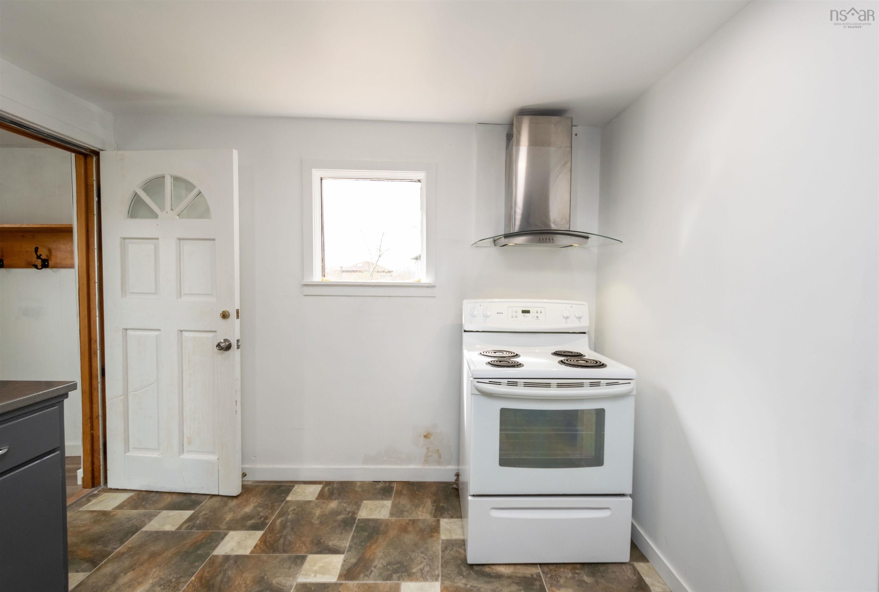 $479,000.00: 12 Layton Road, Halifax