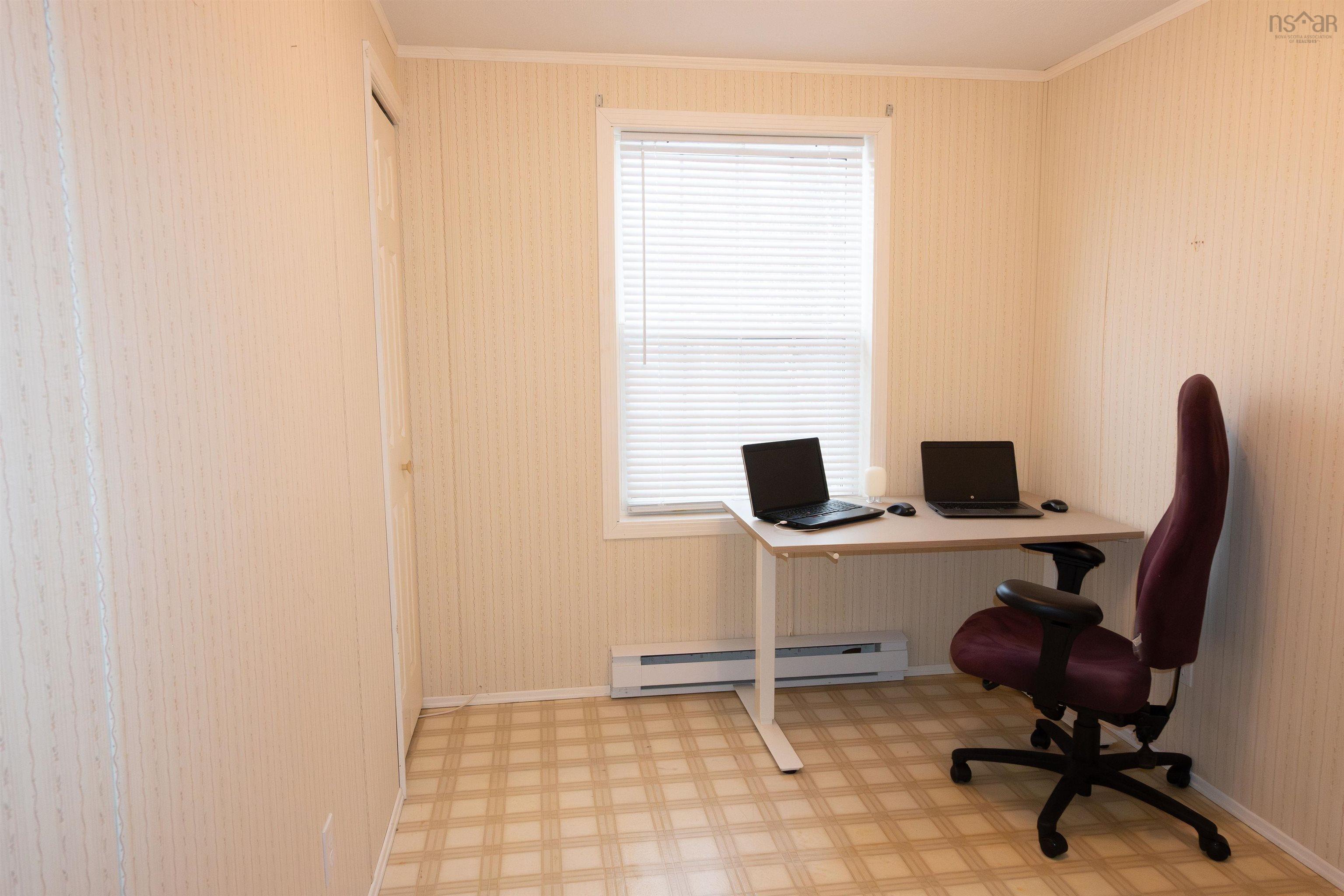 $125,000.00: 17 Cook Drive, East River