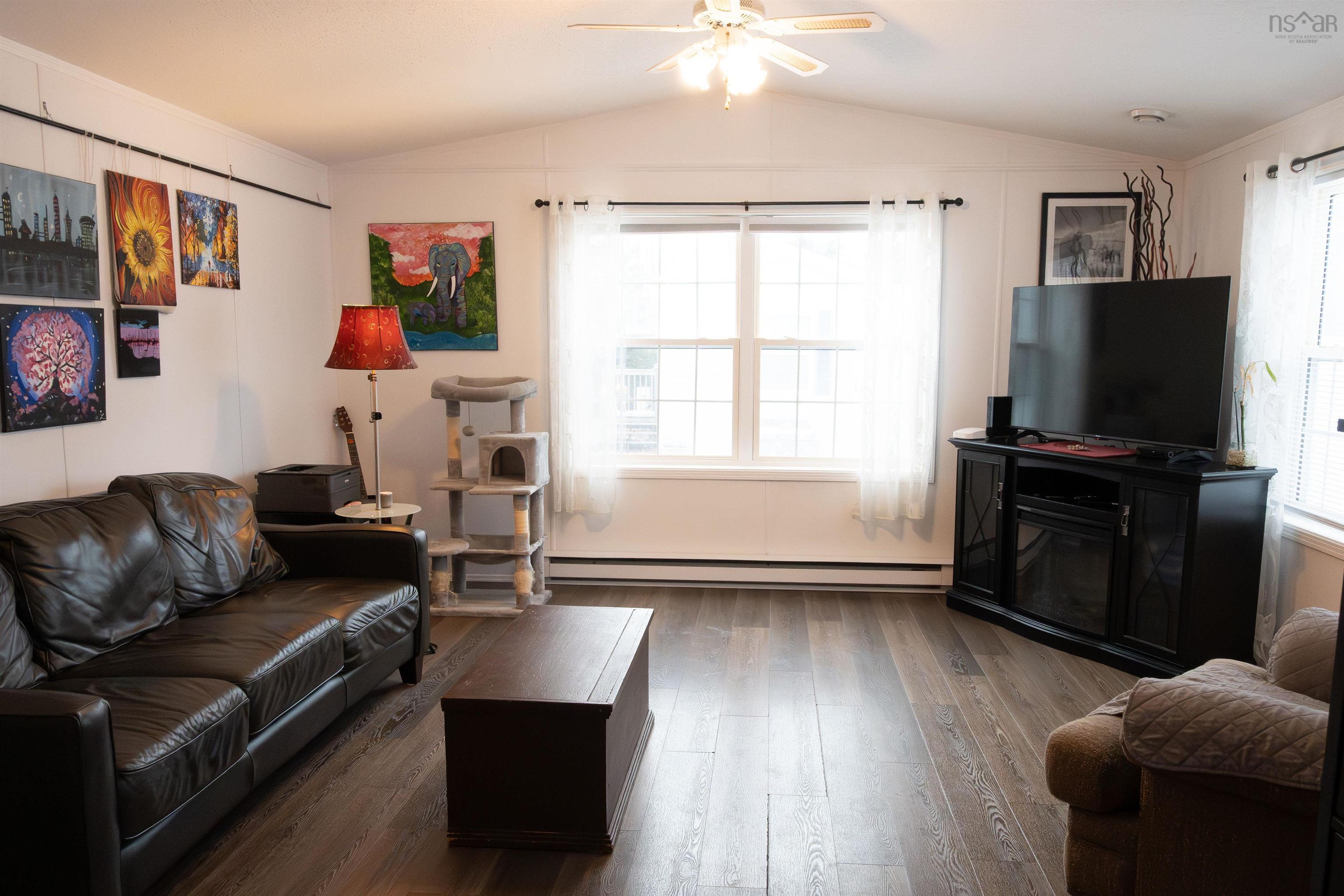 $125,000.00: 17 Cook Drive, East River