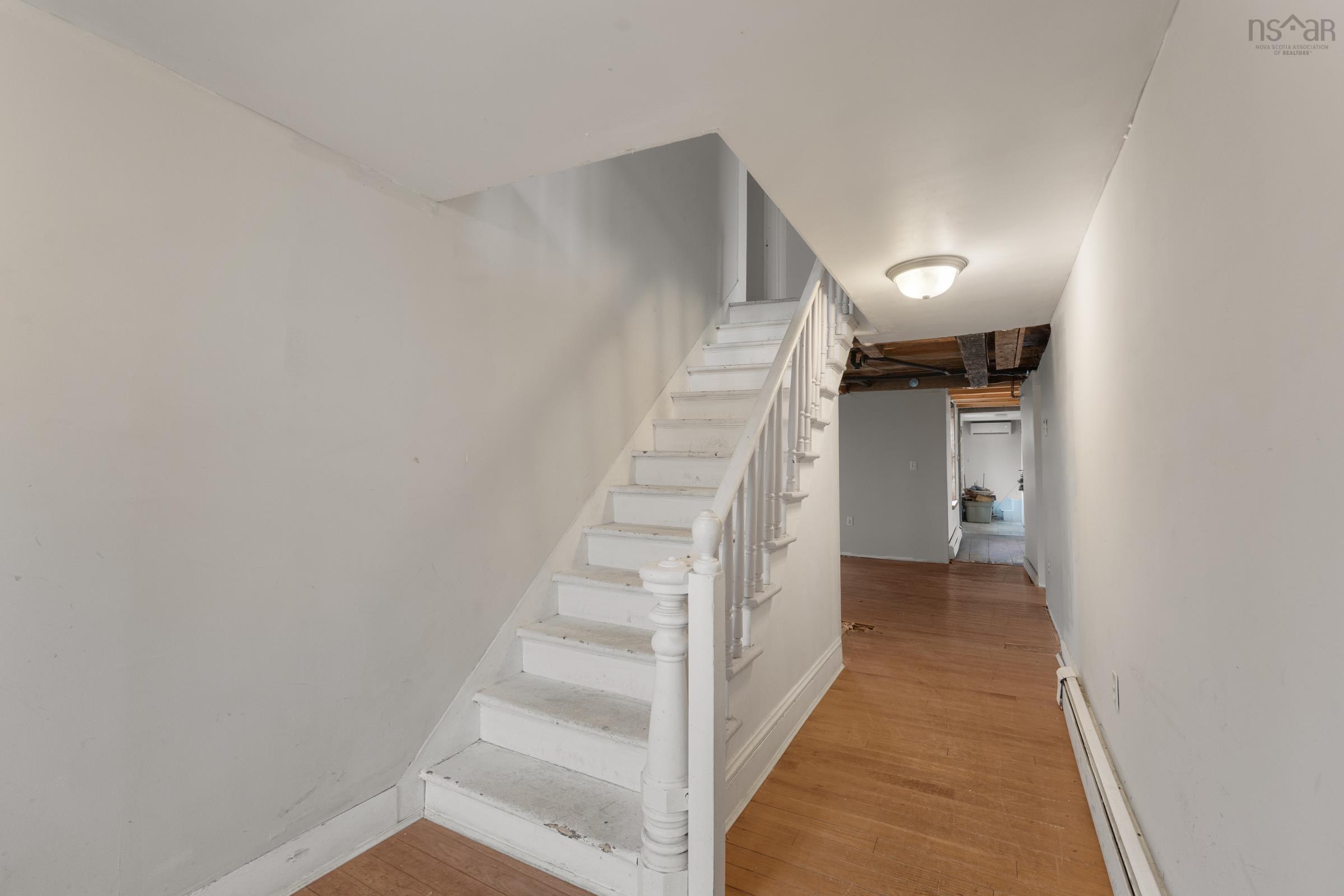 $199,000.00: 1245 Highway 1, Wellington