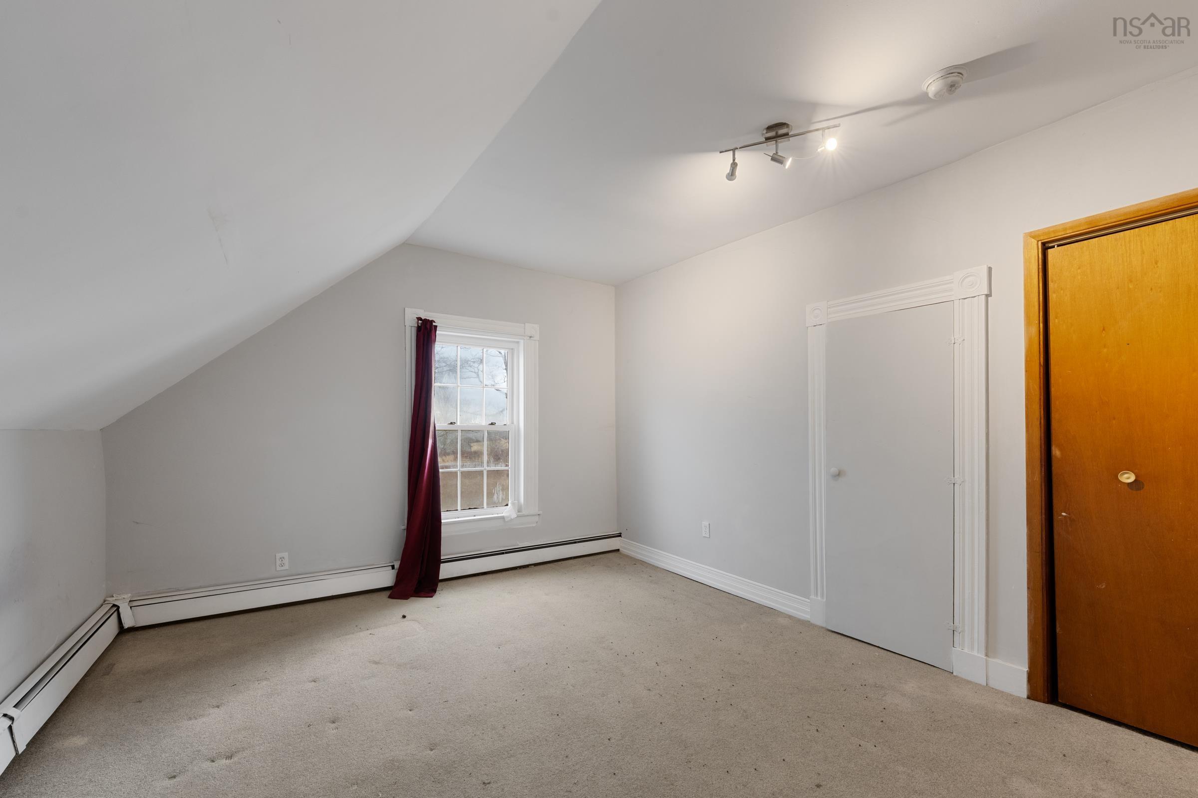 $199,000.00: 1245 Highway 1, Wellington