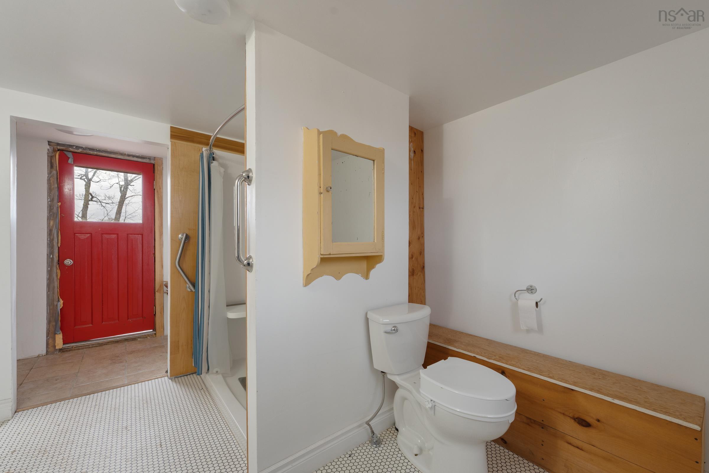 $199,000.00: 1245 Highway 1, Wellington