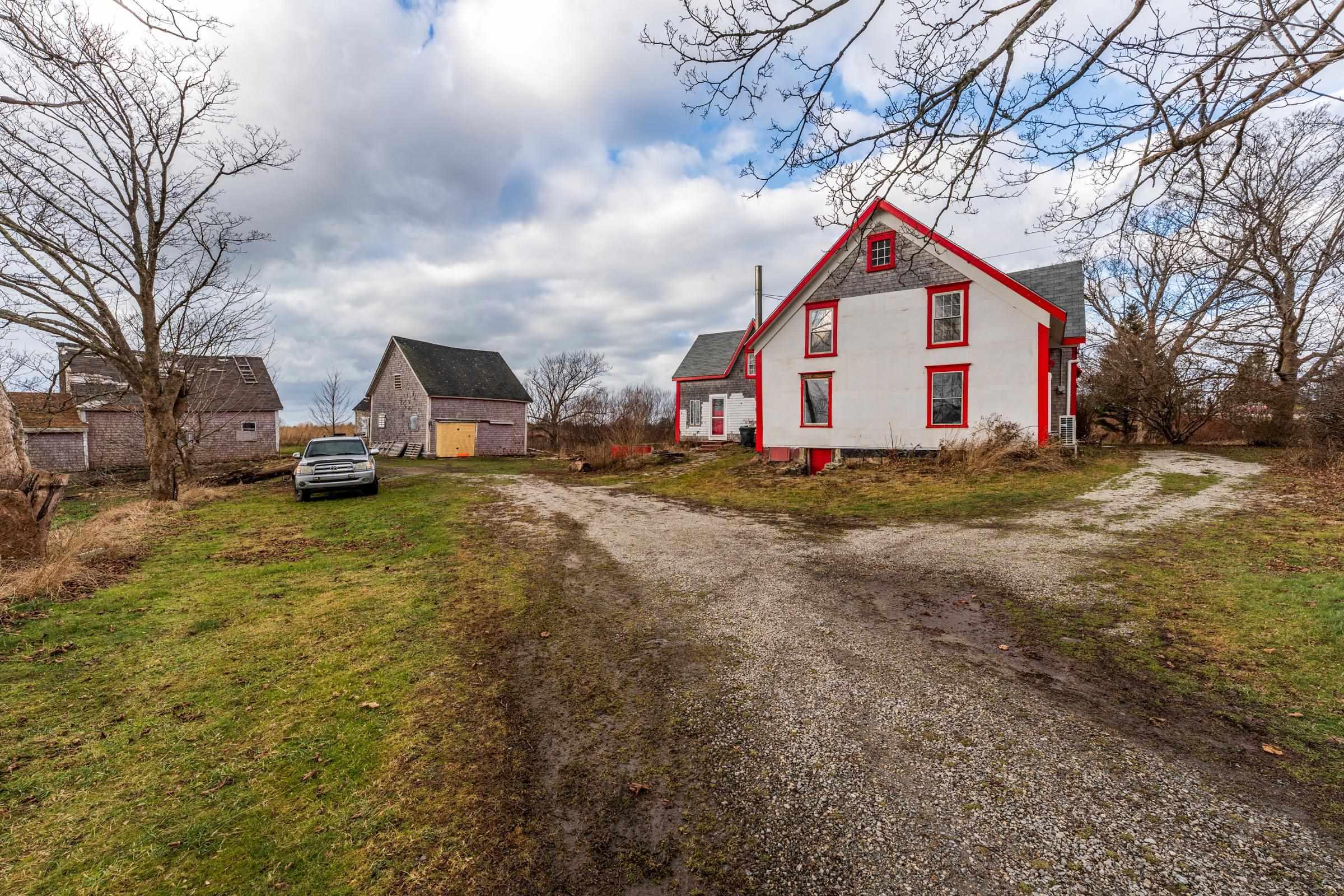 $199,000.00: 1245 Highway 1, Wellington