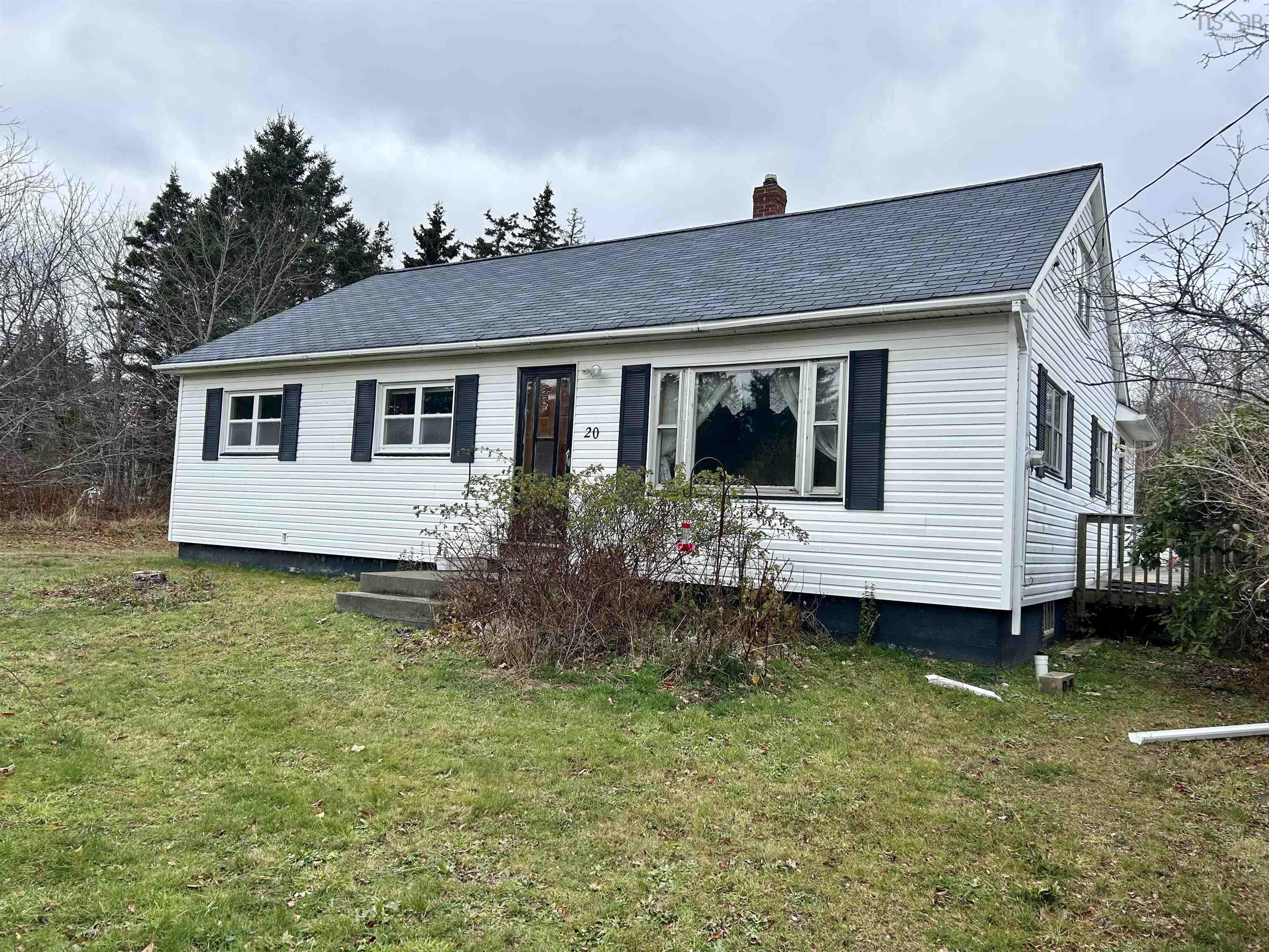 $225,000.00: 20 Chemin De Laboiteau, Wedgeport