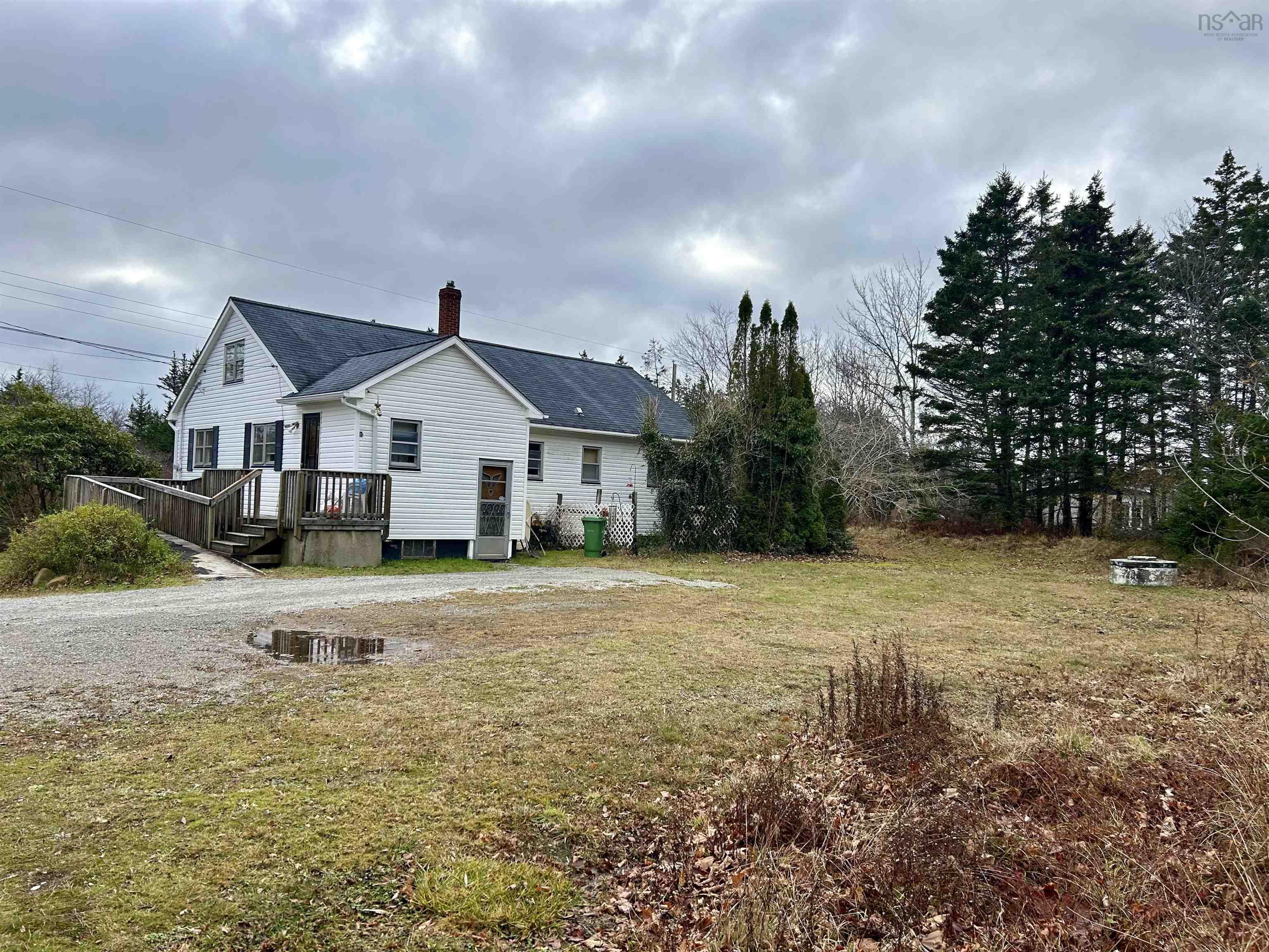 $225,000.00: 20 Chemin De Laboiteau, Wedgeport