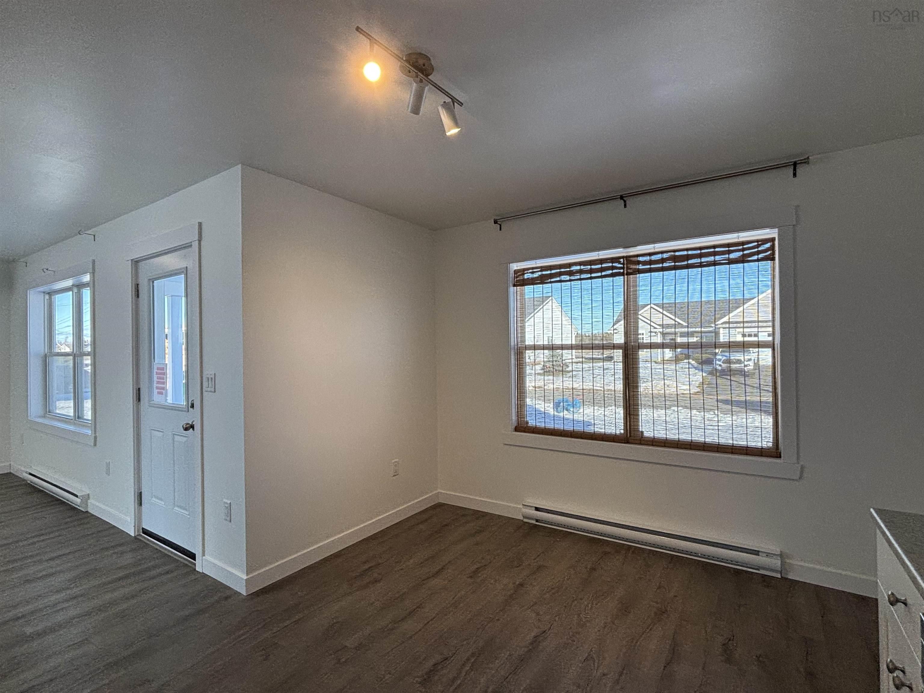 $294,900.00: 7 Fleming Street, Amherst