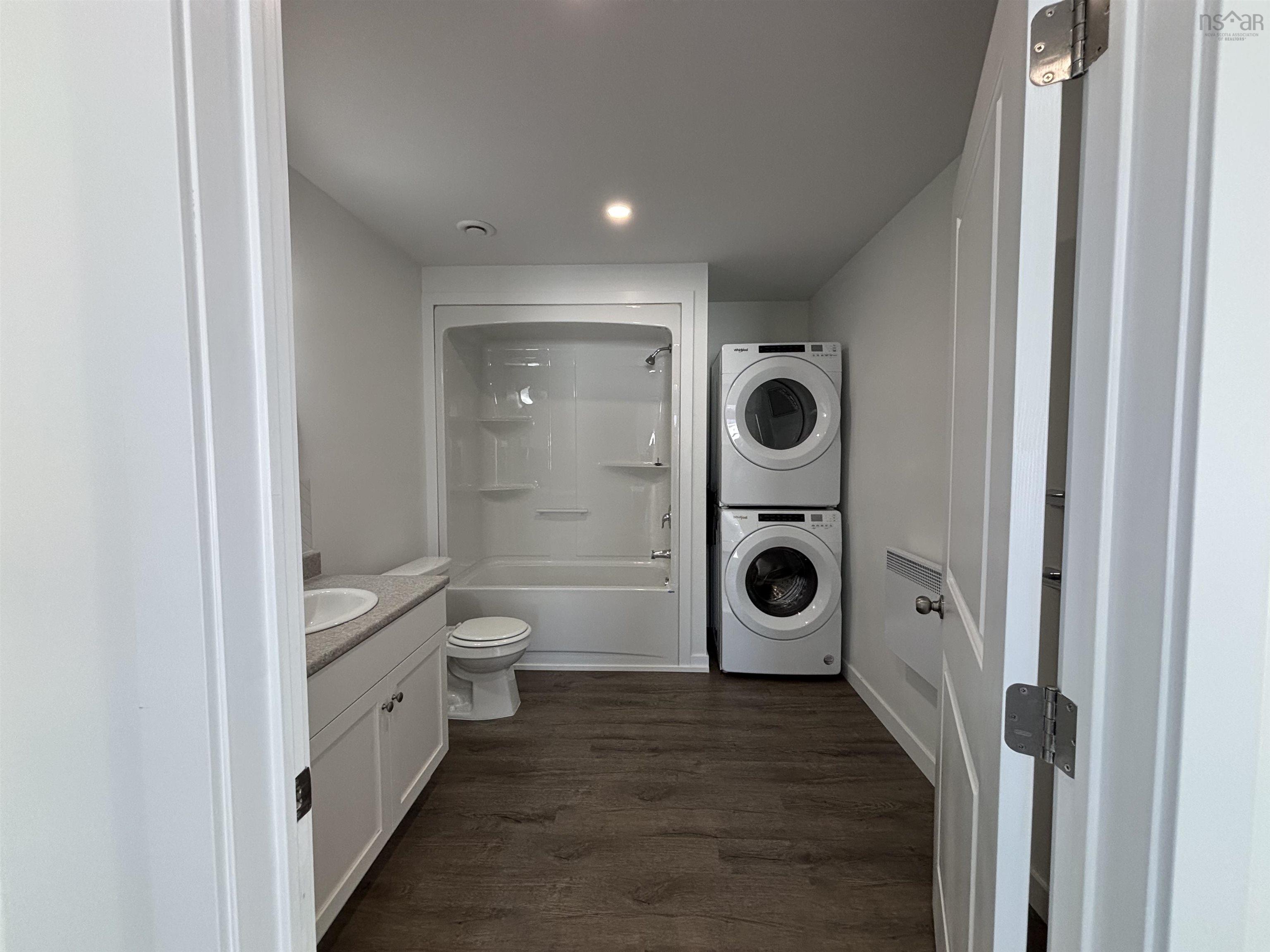 $294,900.00: 7 Fleming Street, Amherst