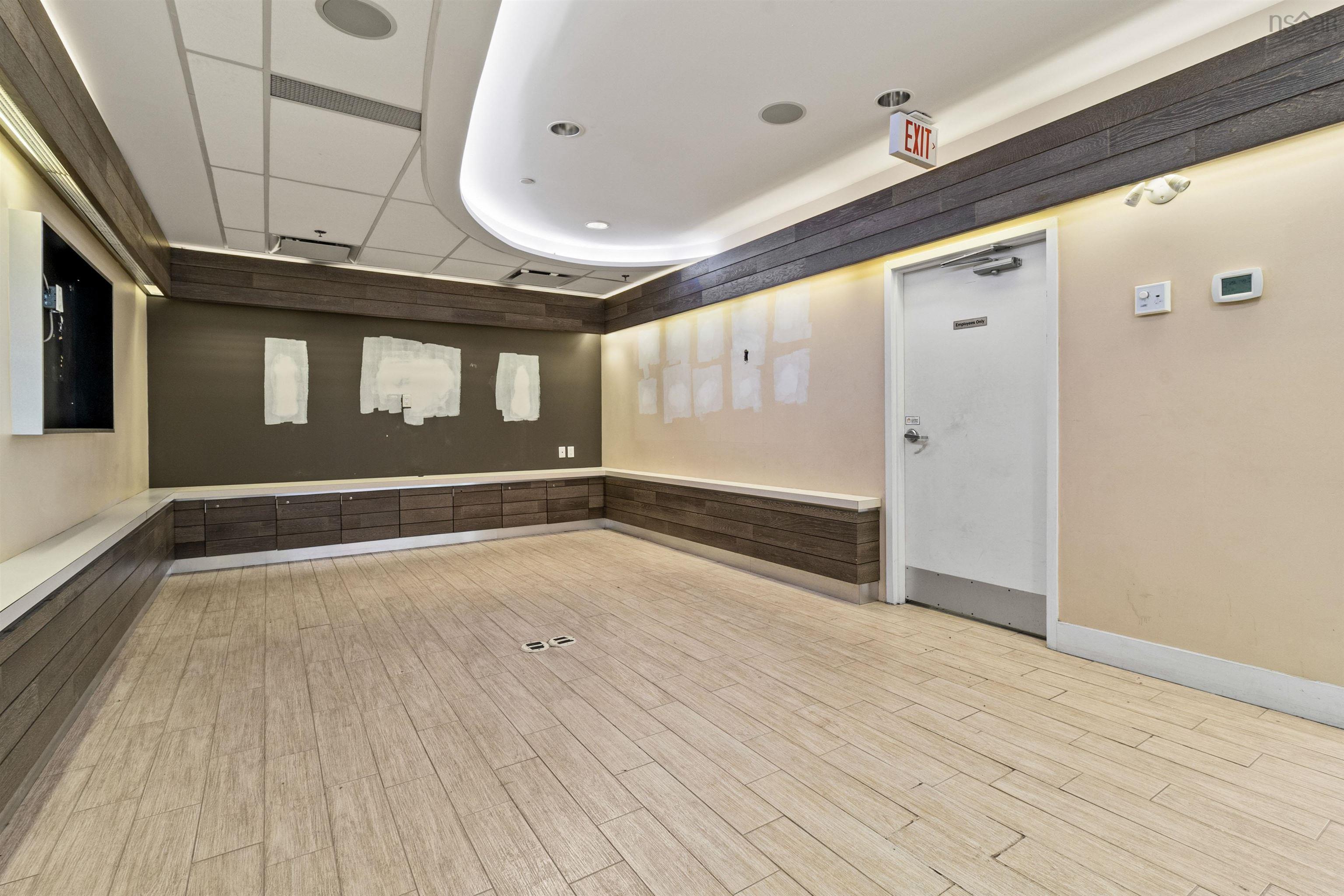 $3,499,900.00: 5690 Spring Garden Road, Halifax