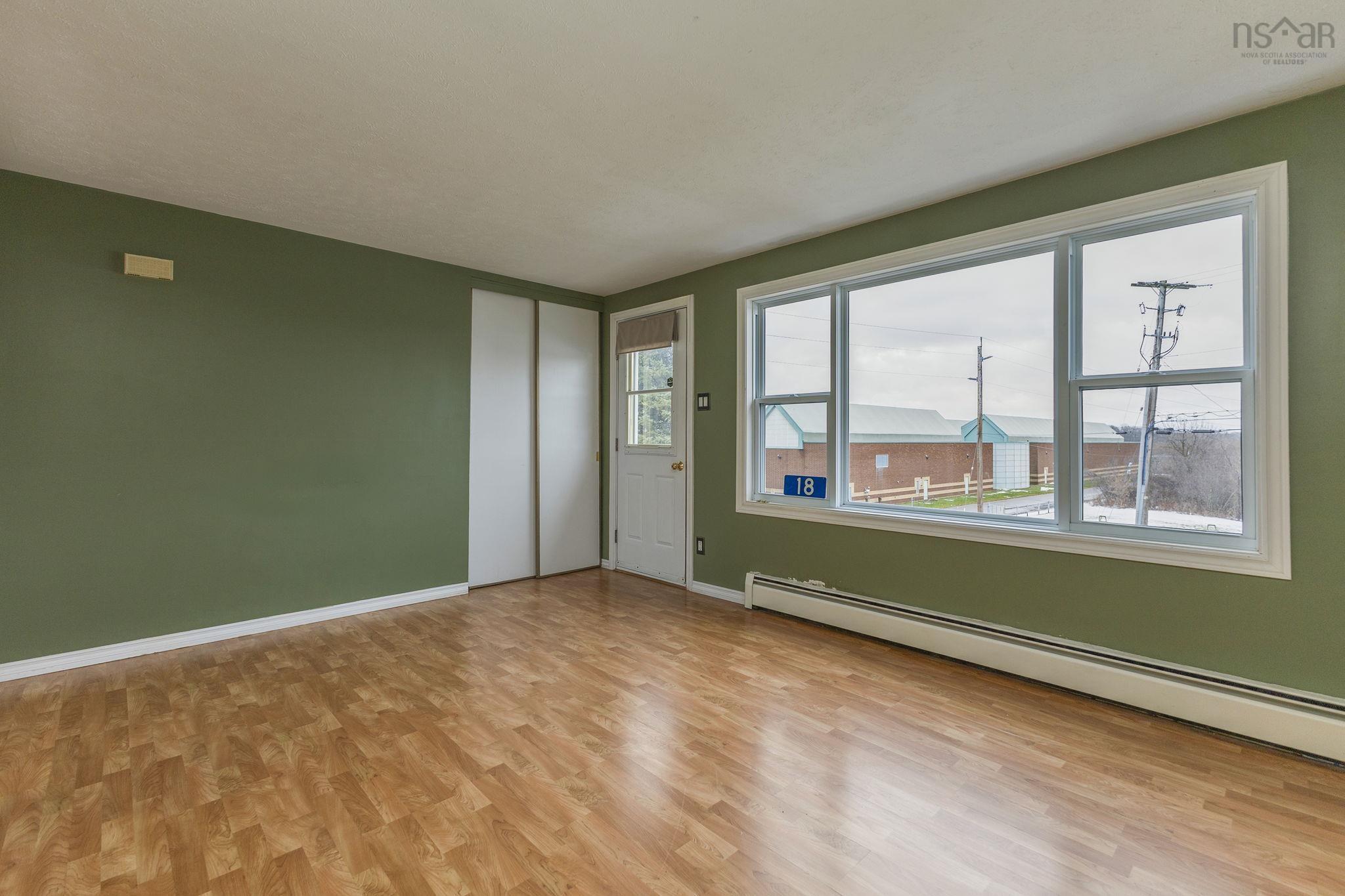 $279,000.00: 18 Kirk Avenue, Stellarton