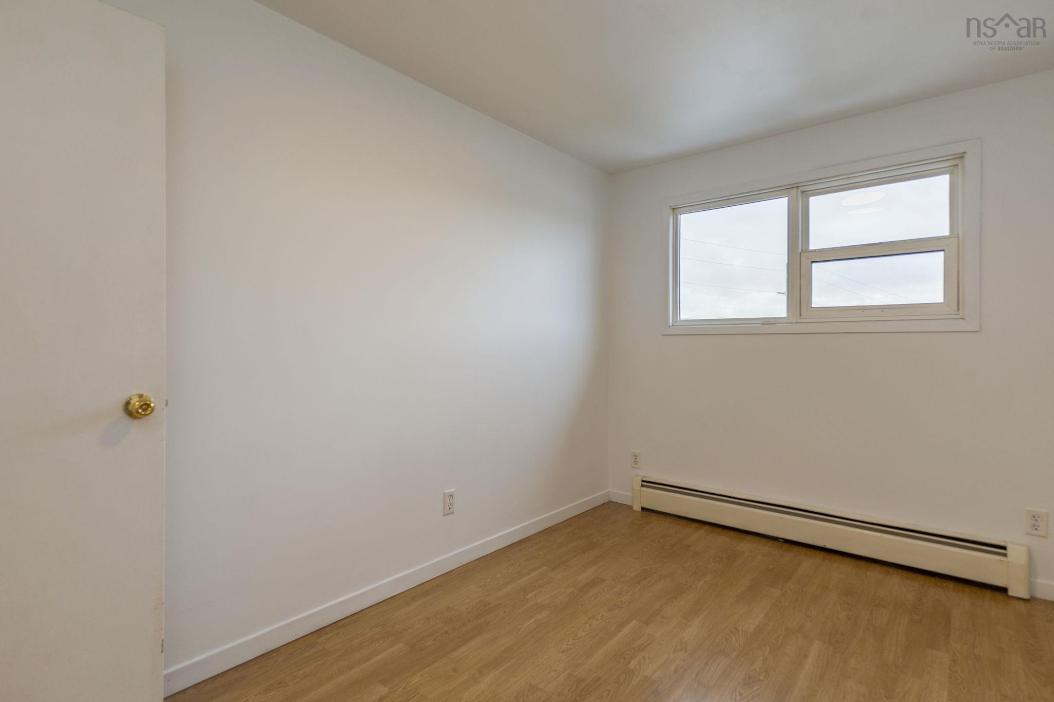 $279,000.00: 18 Kirk Avenue, Stellarton