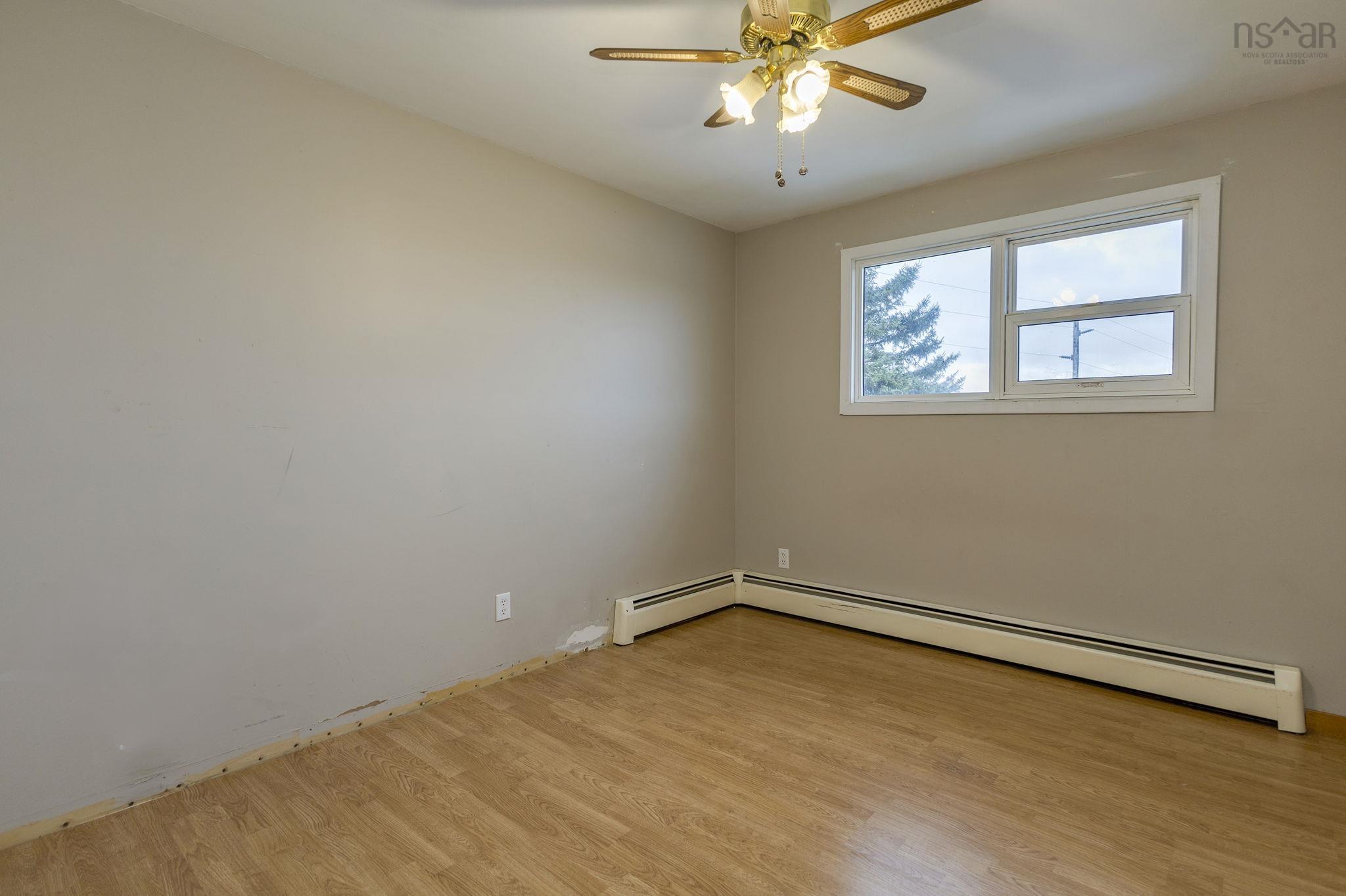 $279,000.00: 18 Kirk Avenue, Stellarton