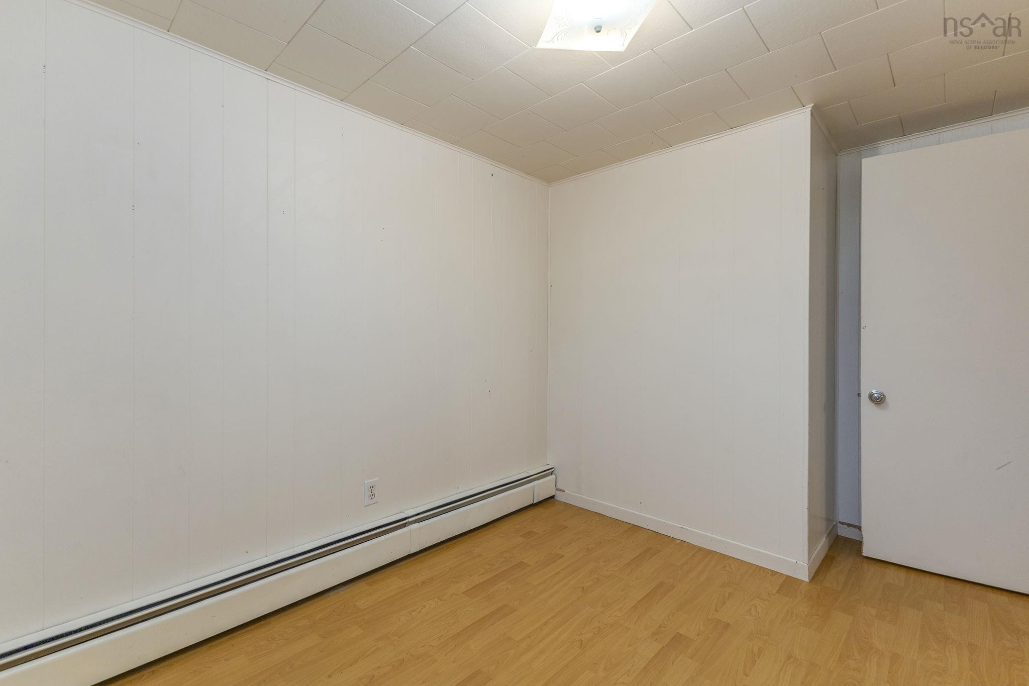 $279,000.00: 18 Kirk Avenue, Stellarton