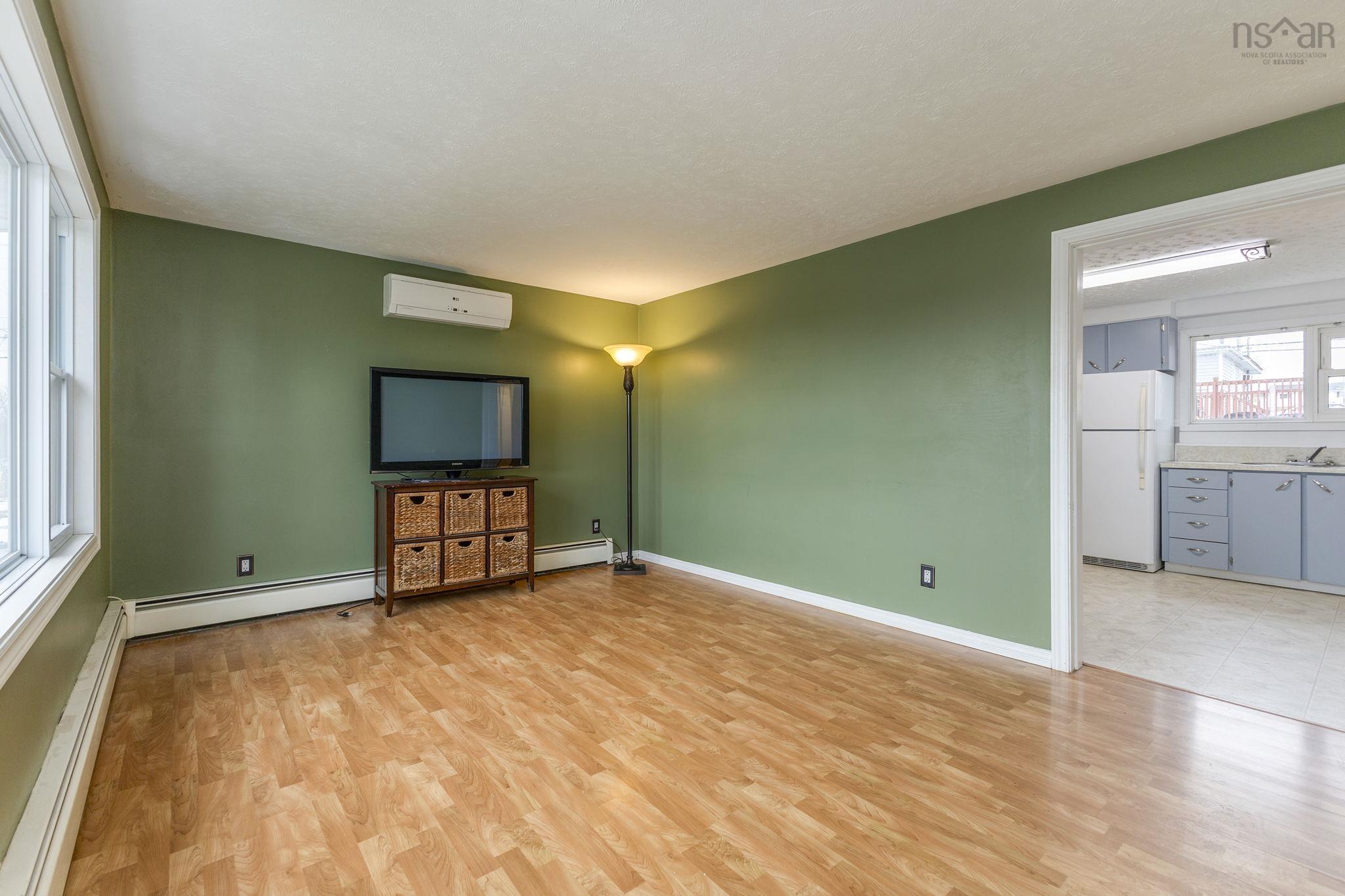 $279,000.00: 18 Kirk Avenue, Stellarton