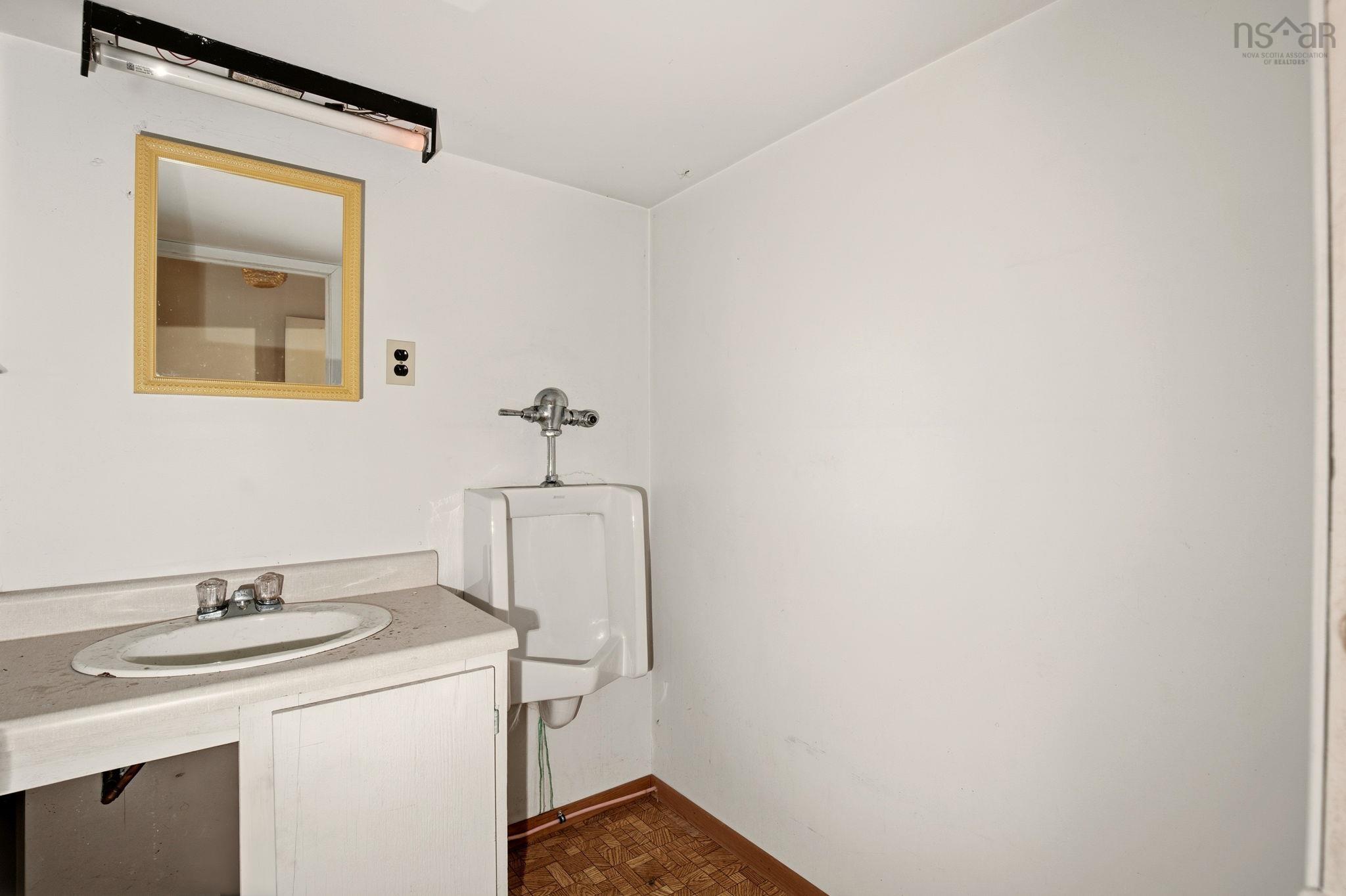 46 Kearney Lake Road, Halifax, NS (MLS 202529463)