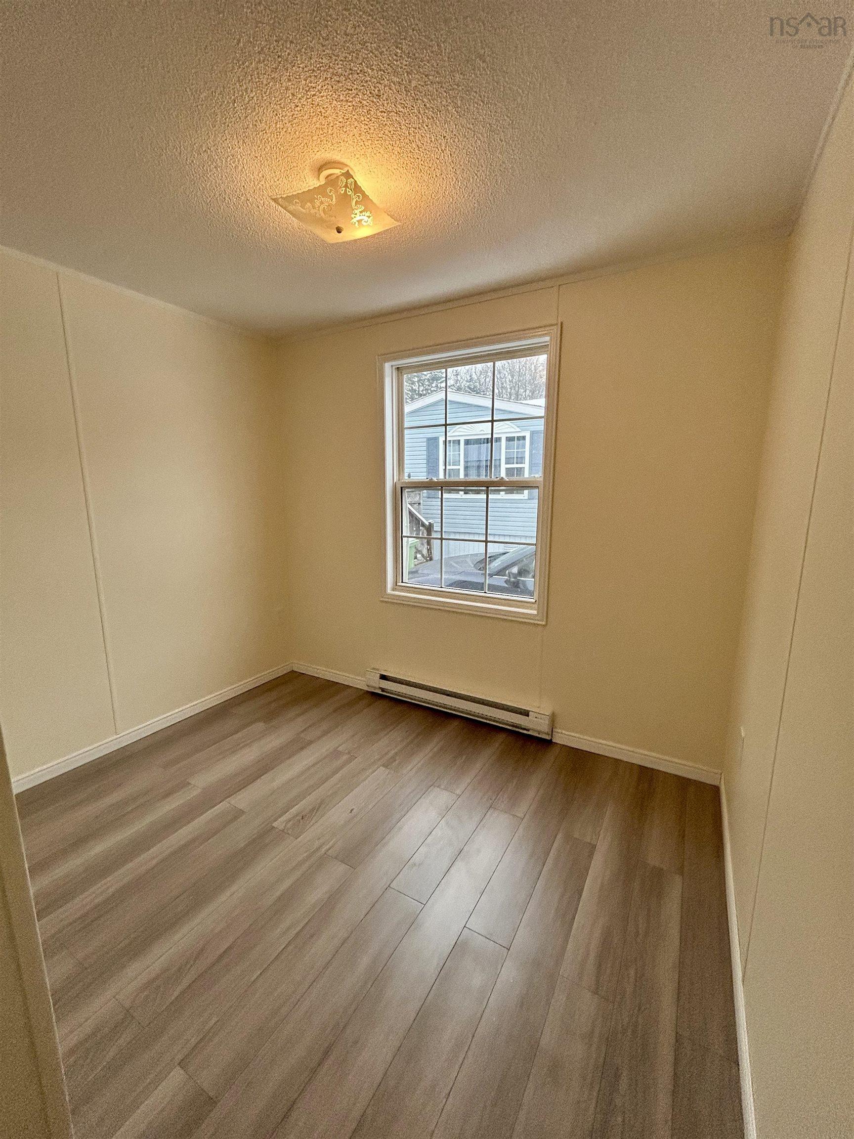 $174,900.00: 18 Lois Lane, Simms Settlement