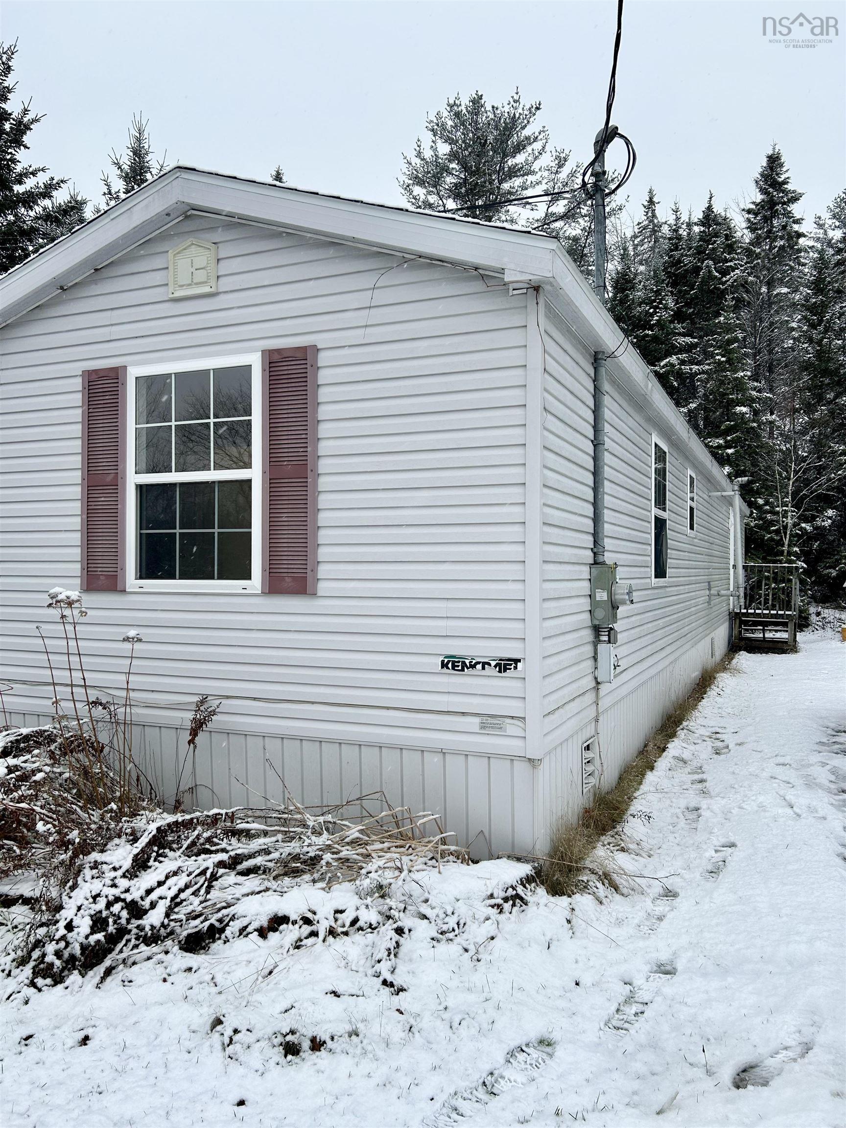 $174,900.00: 18 Lois Lane, Simms Settlement