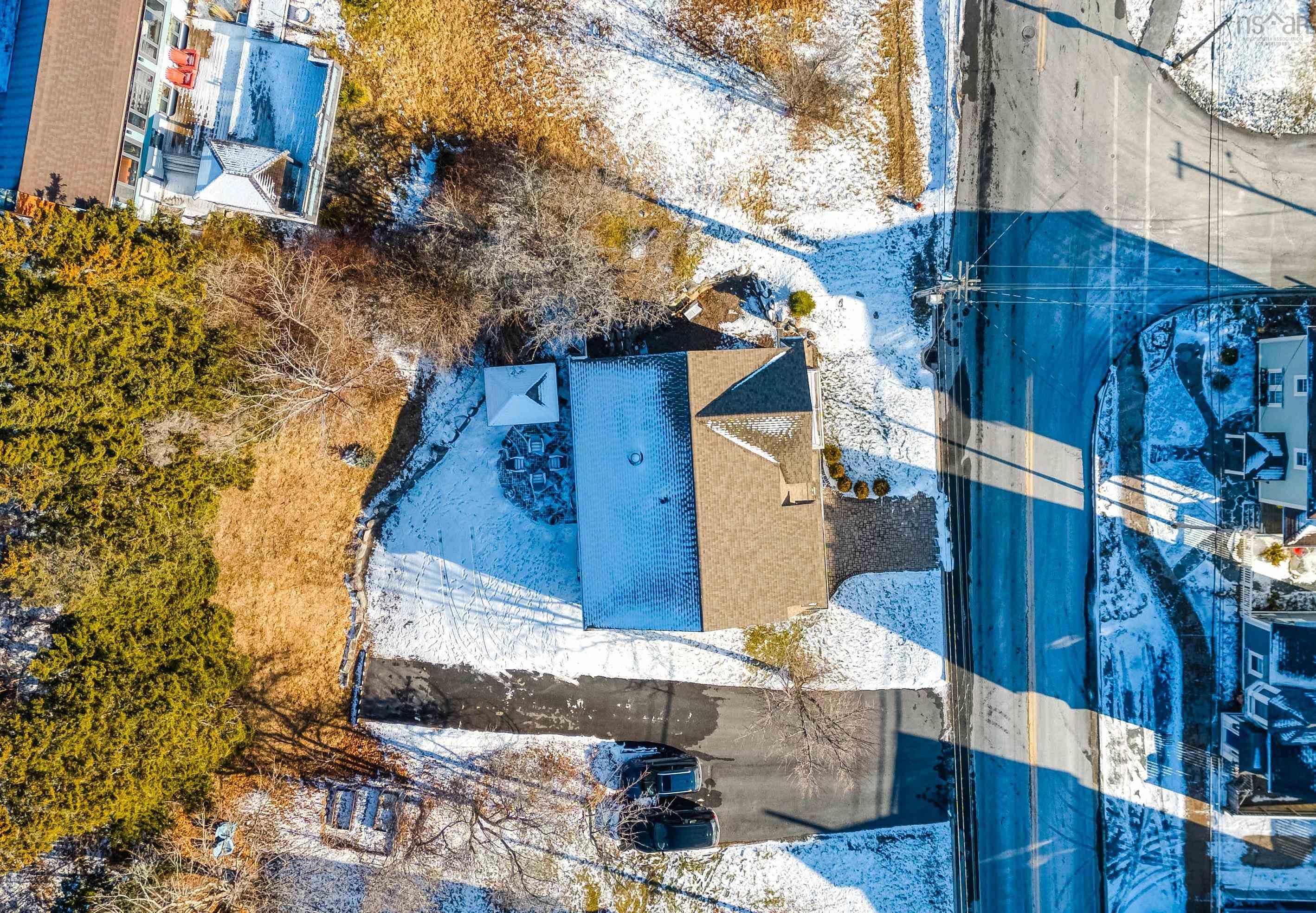 $998,000.00: 243 Pelham Street, Lunenburg