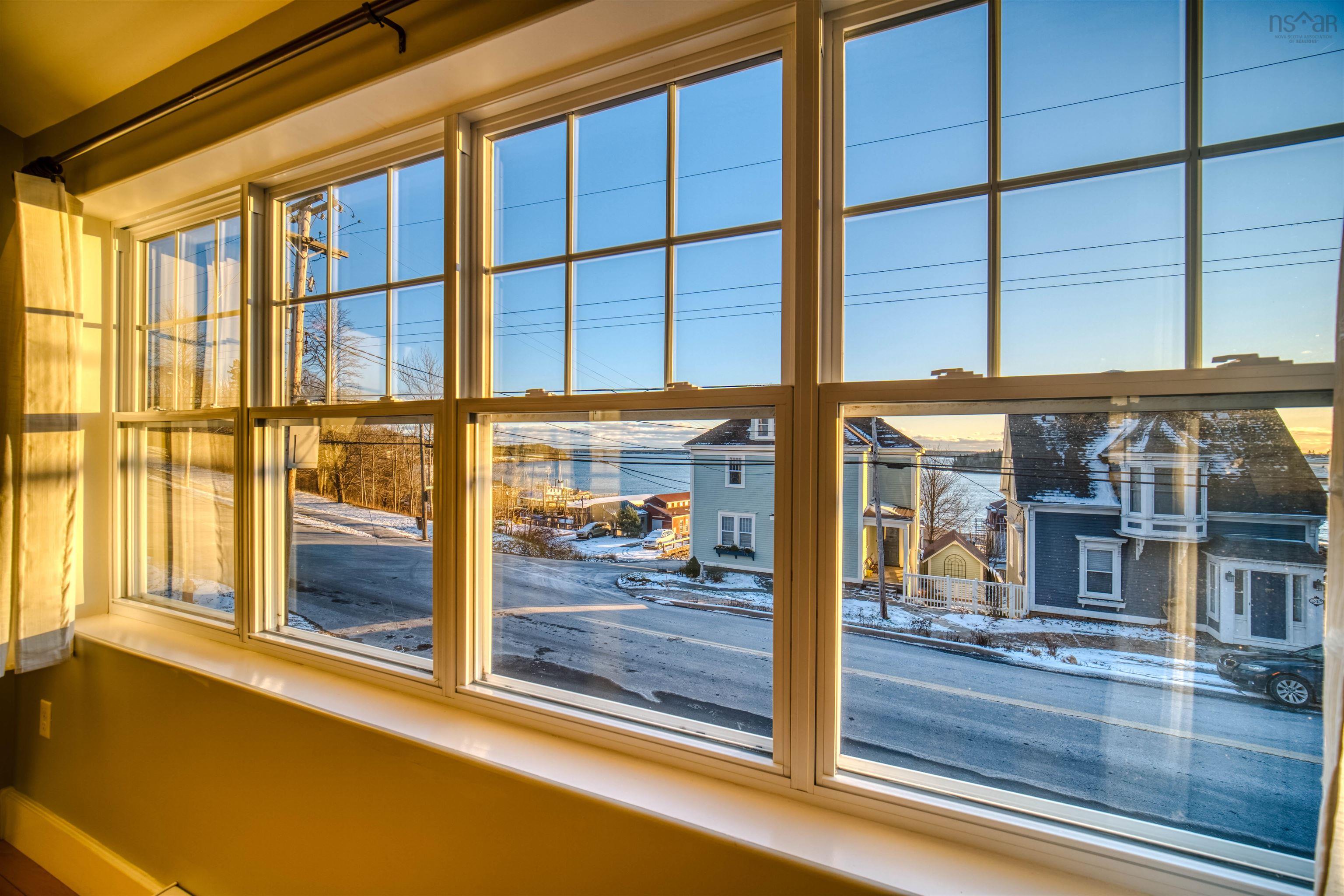 $998,000.00: 243 Pelham Street, Lunenburg