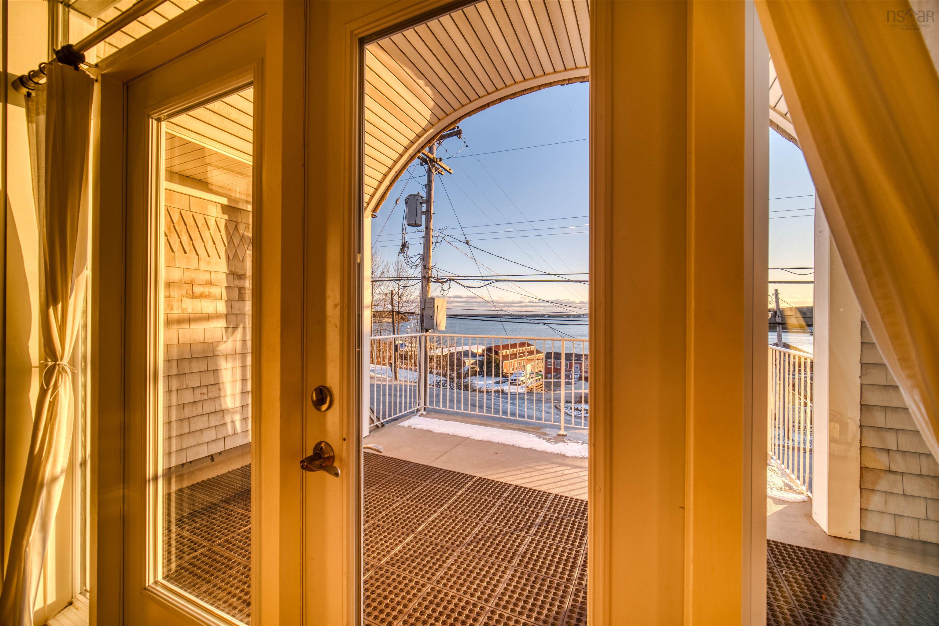 $998,000.00: 243 Pelham Street, Lunenburg