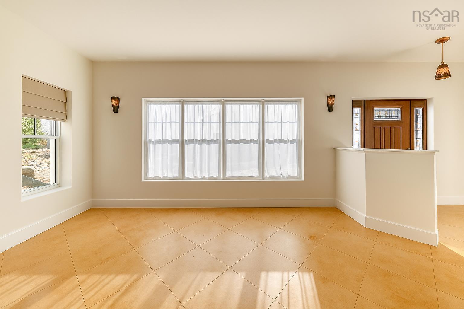 $998,000.00: 243 Pelham Street, Lunenburg