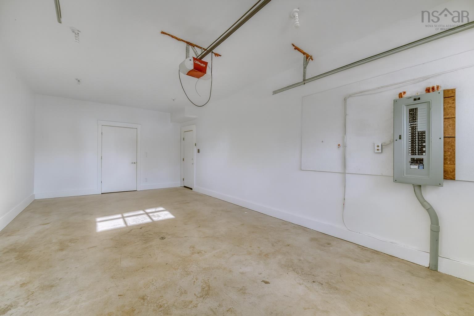 $998,000.00: 243 Pelham Street, Lunenburg