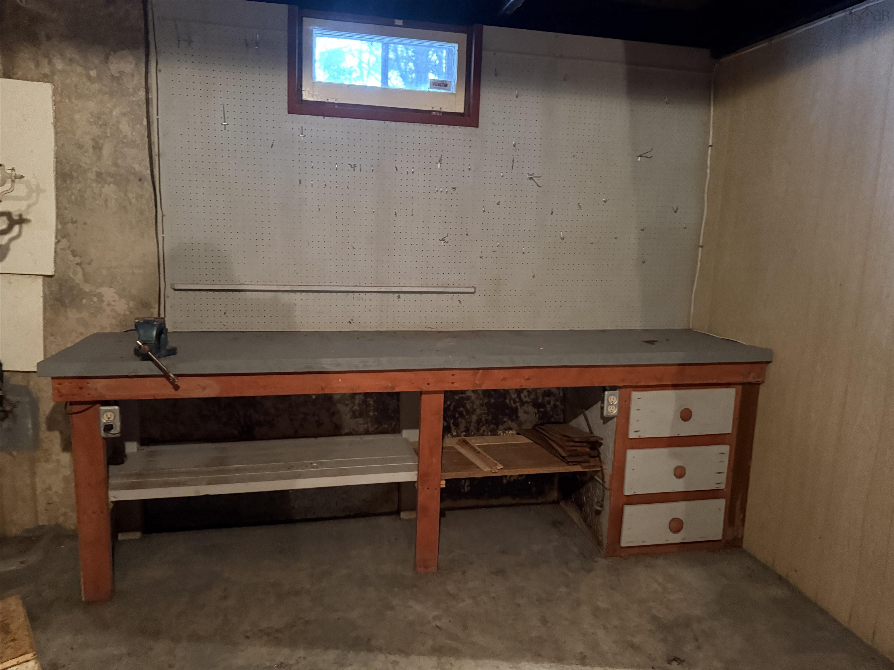 $344,900.00: 1157 Upper Branch Road, Auburndale