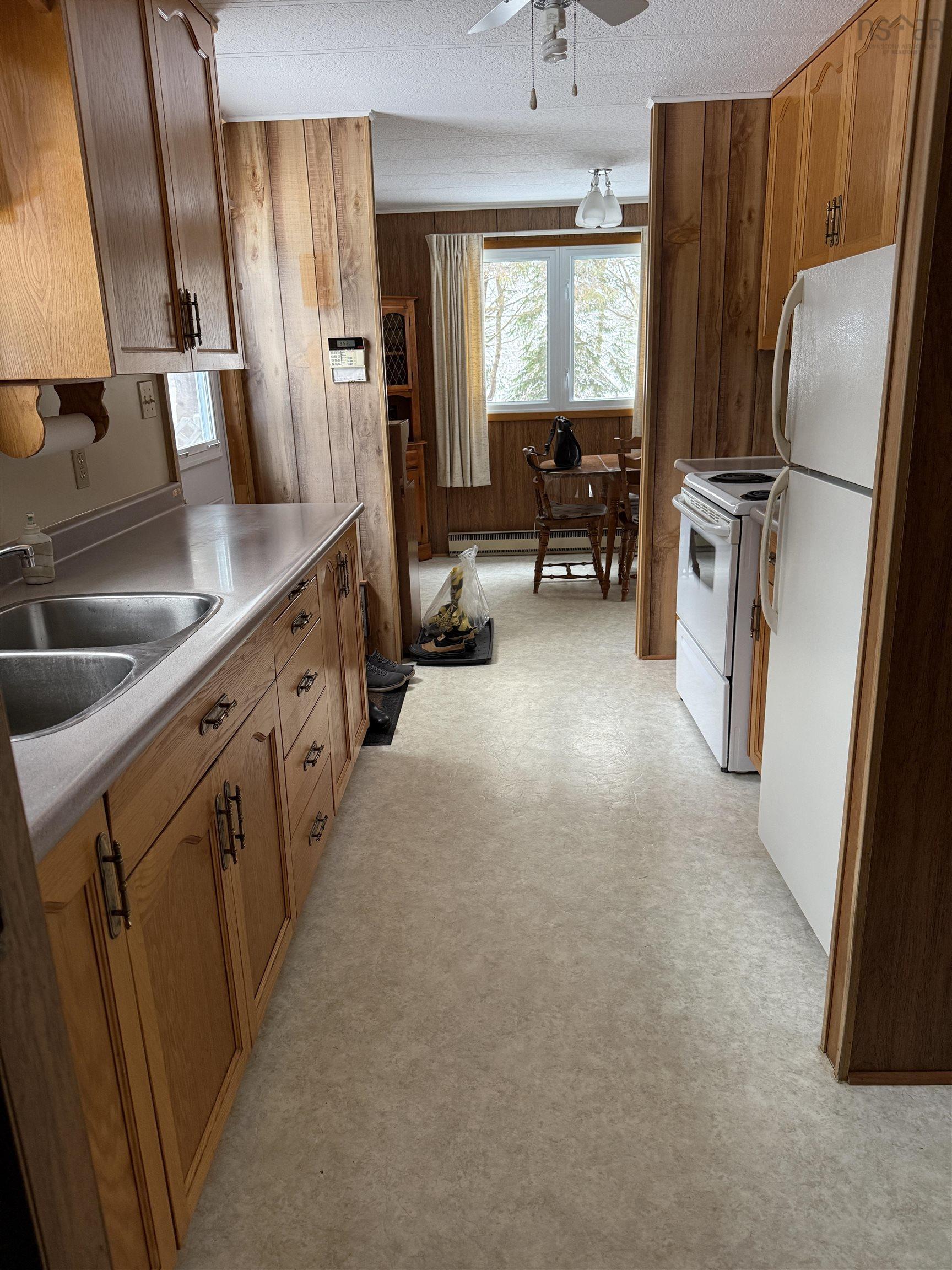 $344,900.00: 1157 Upper Branch Road, Auburndale