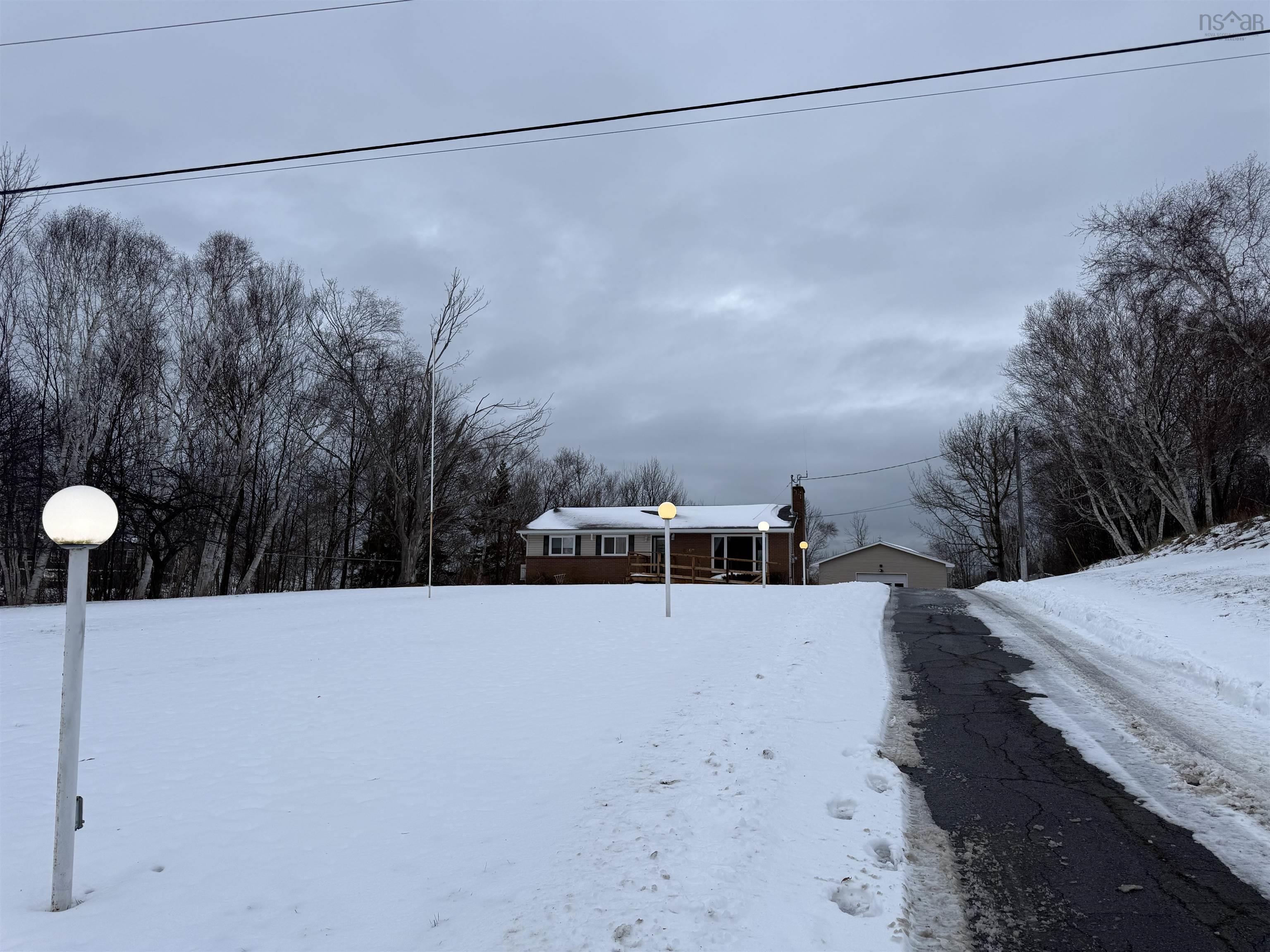 $549,900.00: 5469 Little Harbour Road, Little Harbour