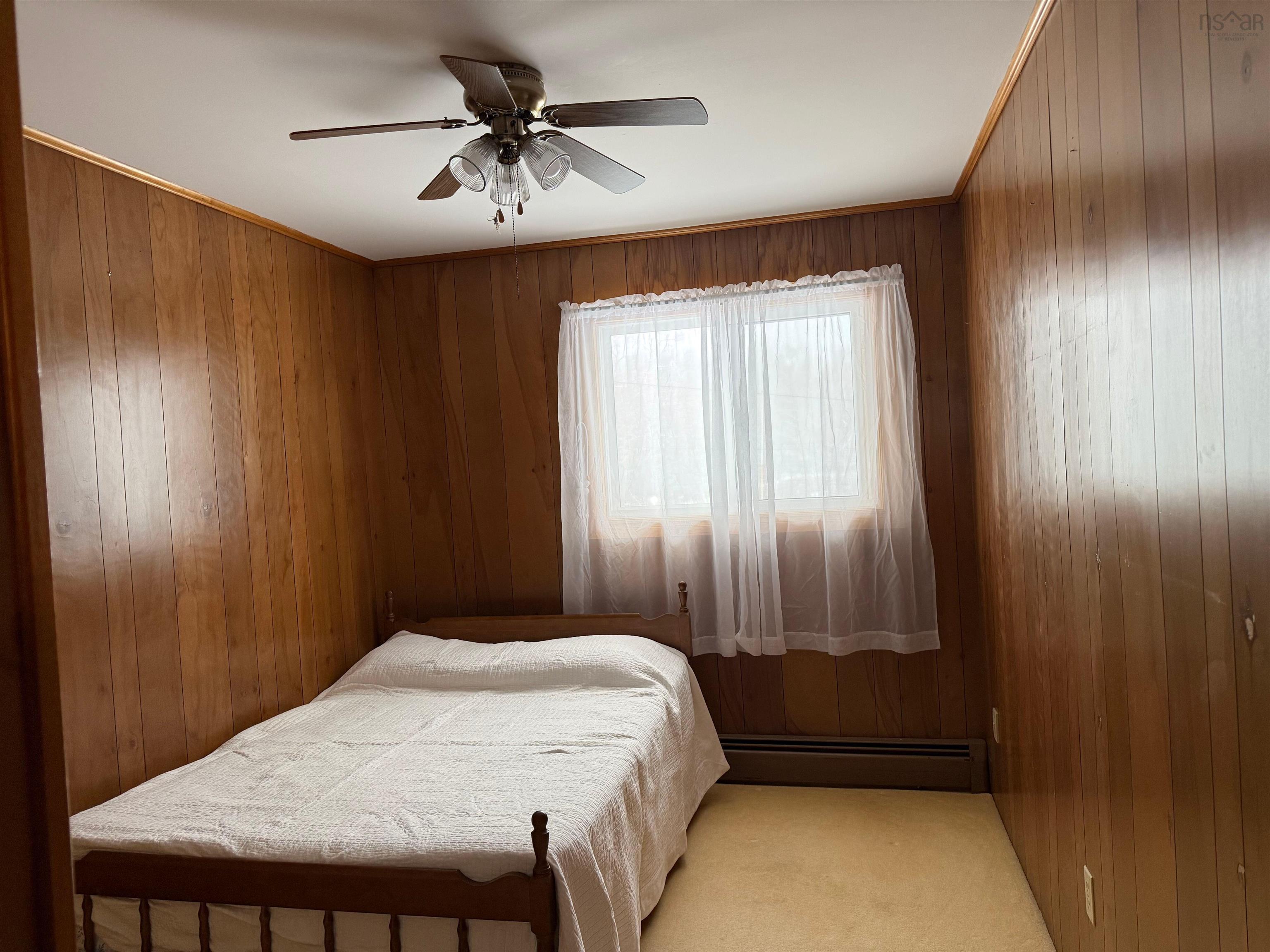 $549,900.00: 5469 Little Harbour Road, Little Harbour